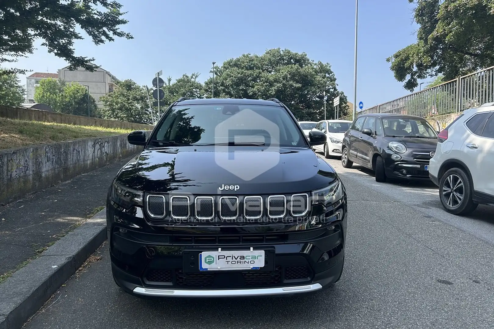 Jeep Compass Compass 1.6 Multijet II 2WD Limited Zwart - 2