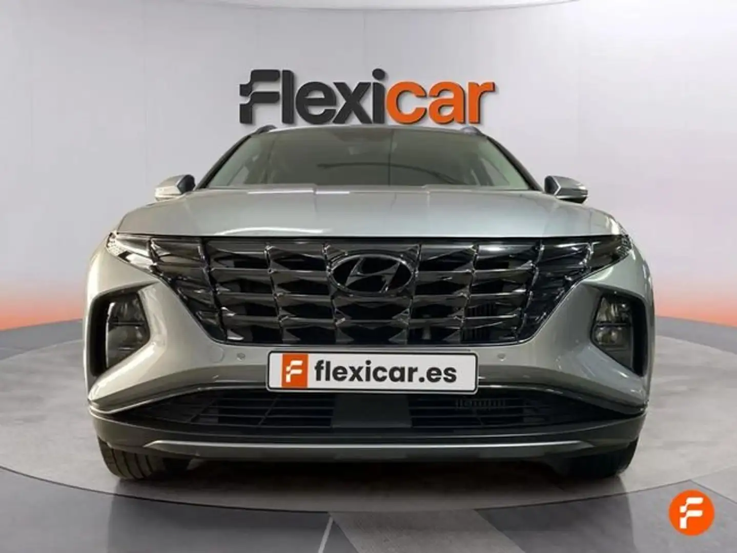 Hyundai TUCSON 1.6 CRDI 100kW (136CV) 48V Maxx DCT Gris - 2