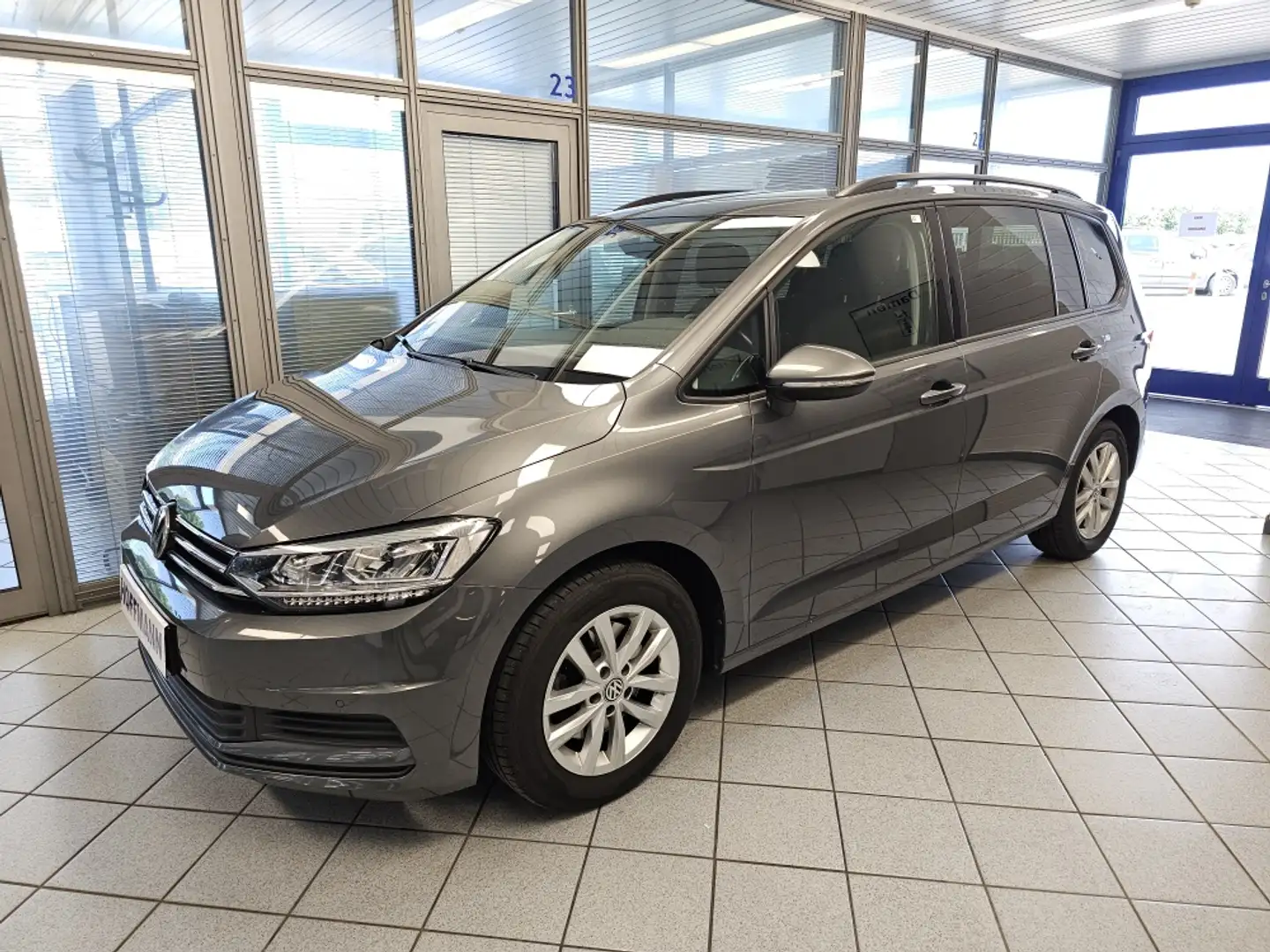 Volkswagen Touran Comfortline  Navi,AHK,Sitzheizung,PDC Gris - 2