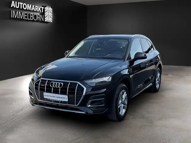 Audi Q5 view 6