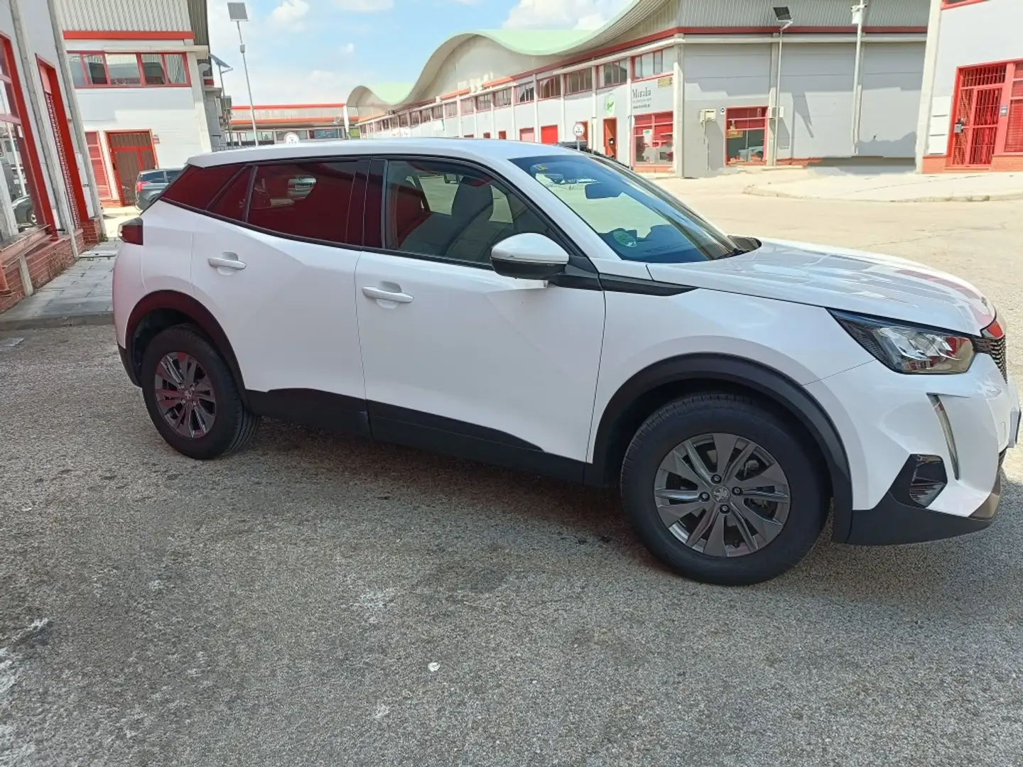 Peugeot 2008 1.2 PureTech S&S Active Pack 100 Blanco - 2