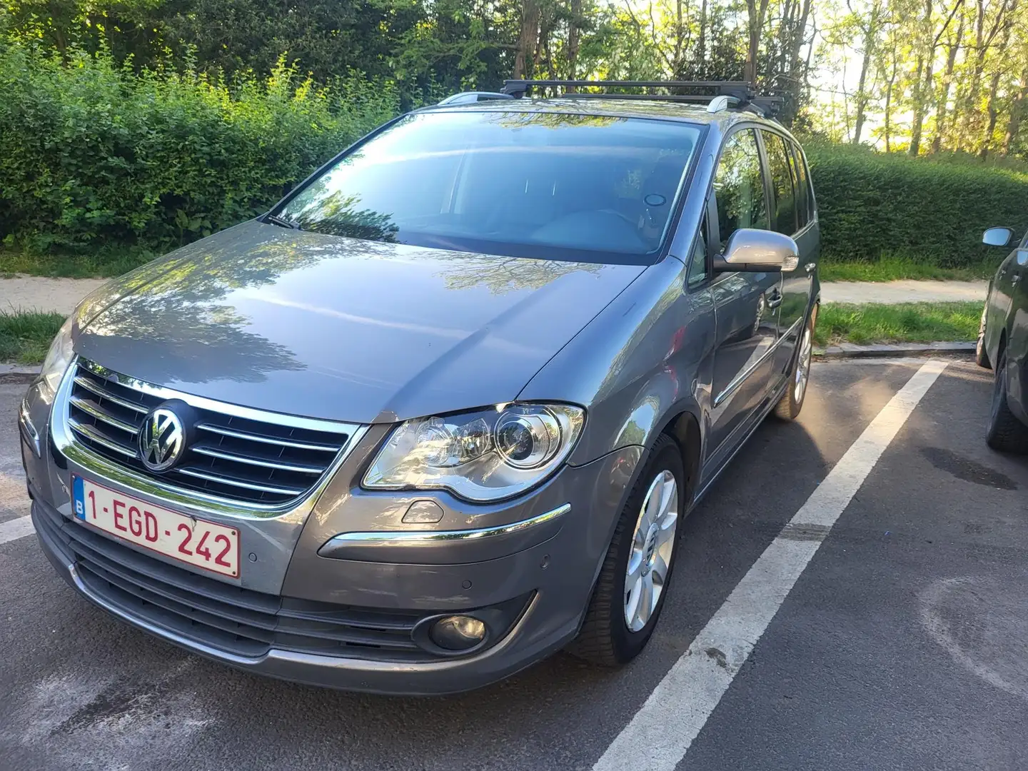 Volkswagen Touran 1.4 TSI Highline Argent - 1