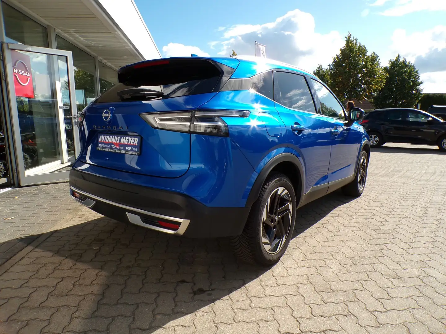 Nissan Qashqai 1.3 DIG-T N-Connecta (EURO 6d) Blauw - 2