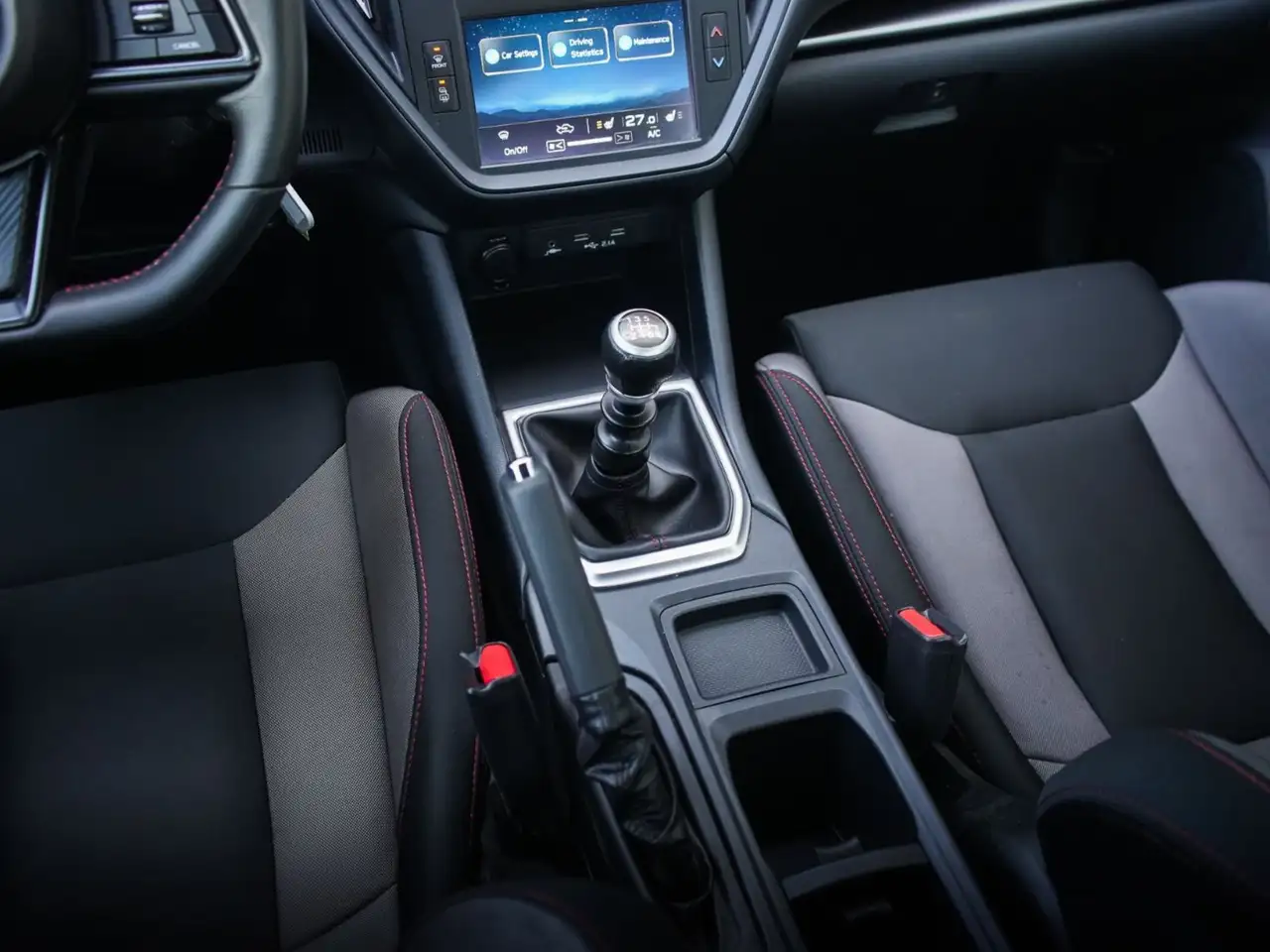 Subaru WRX снимка Subaru WRX