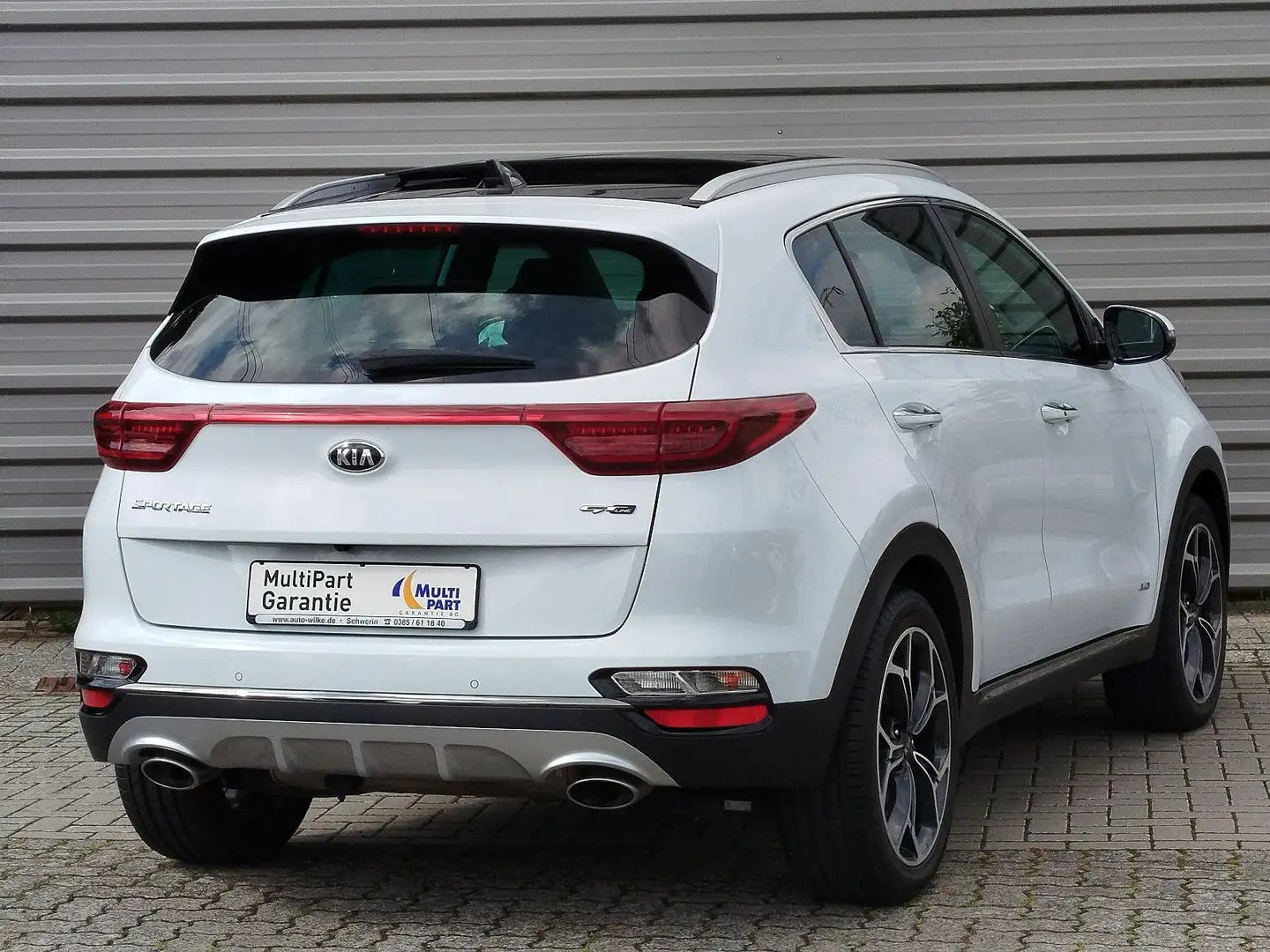Kia Sportage GT-Line 4WD Pano Navi 360°Kam LED AHZ Weiß - 2