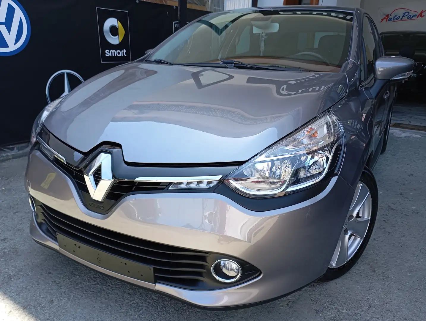 Renault Clio 5P 1.2 TCe 120CV Energy Intens Aut. Grigio - 1