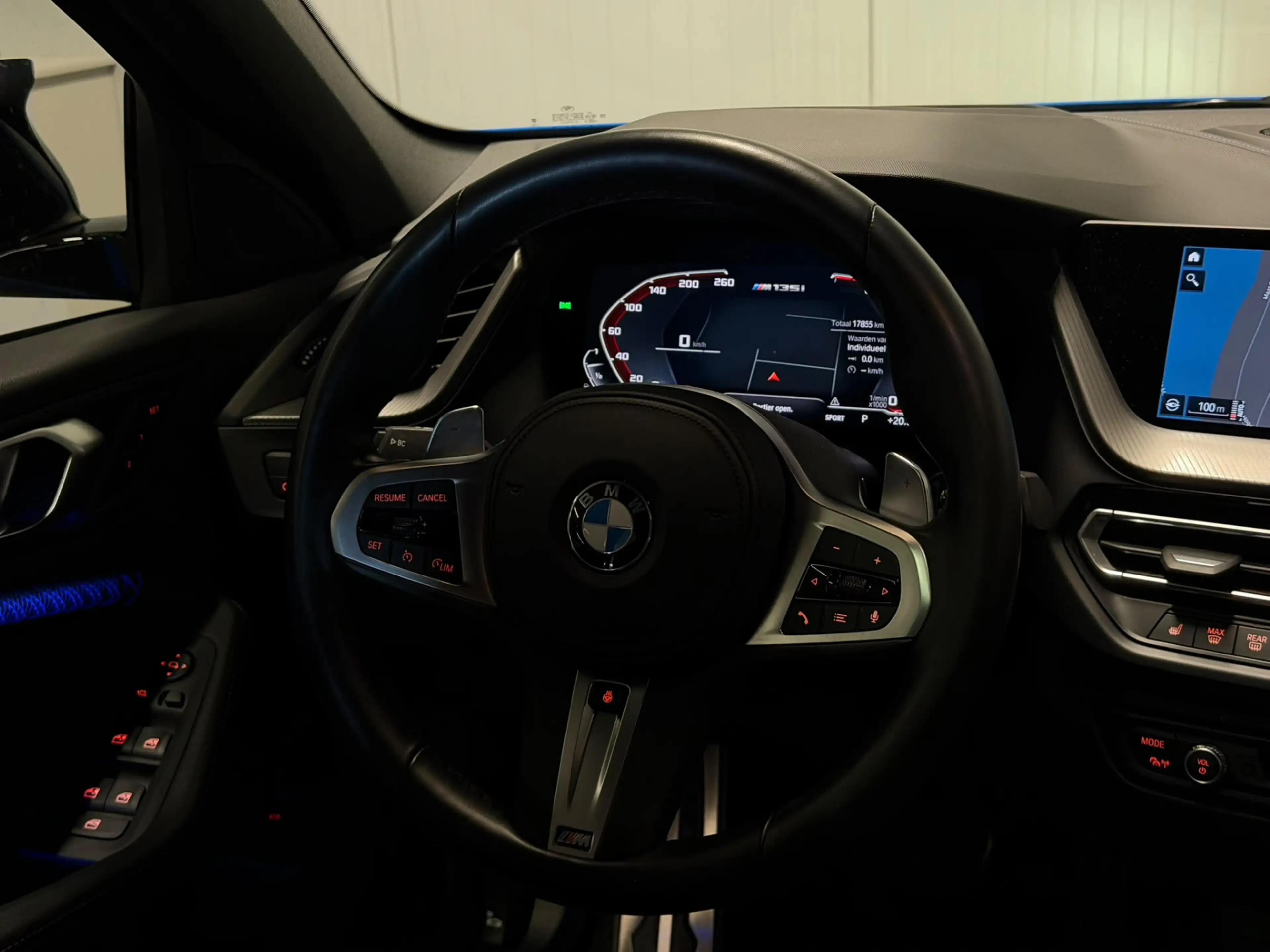 BMW 135 1-serie M135i xDrive Edition M Performance Panodak — photo 31