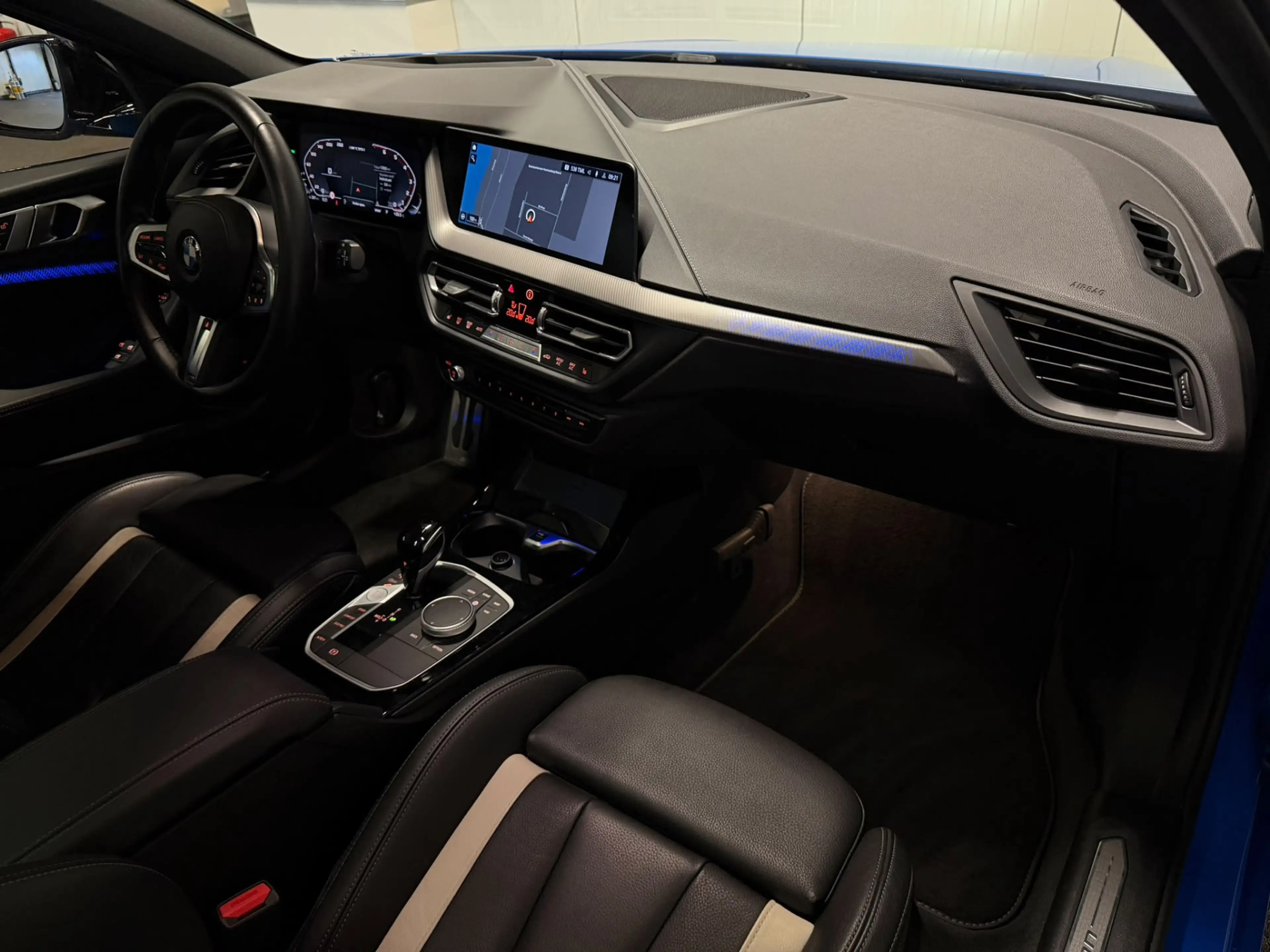 BMW 135 1-serie M135i xDrive Edition M Performance Panodak — photo 33