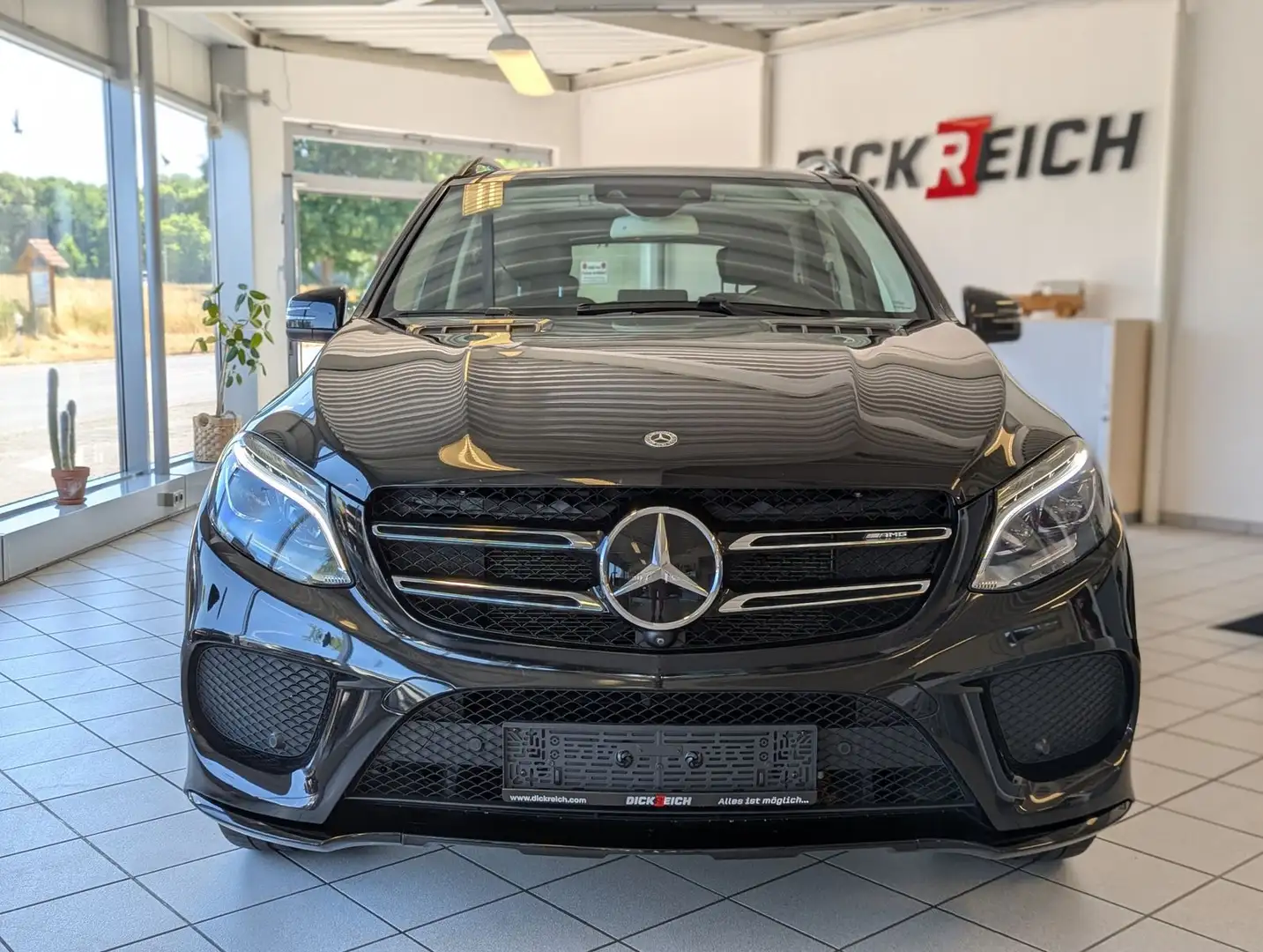 Mercedes-Benz GLE 43 AMG 4M Pano designo StHz ACC 360° H/K AHK Negru - 2