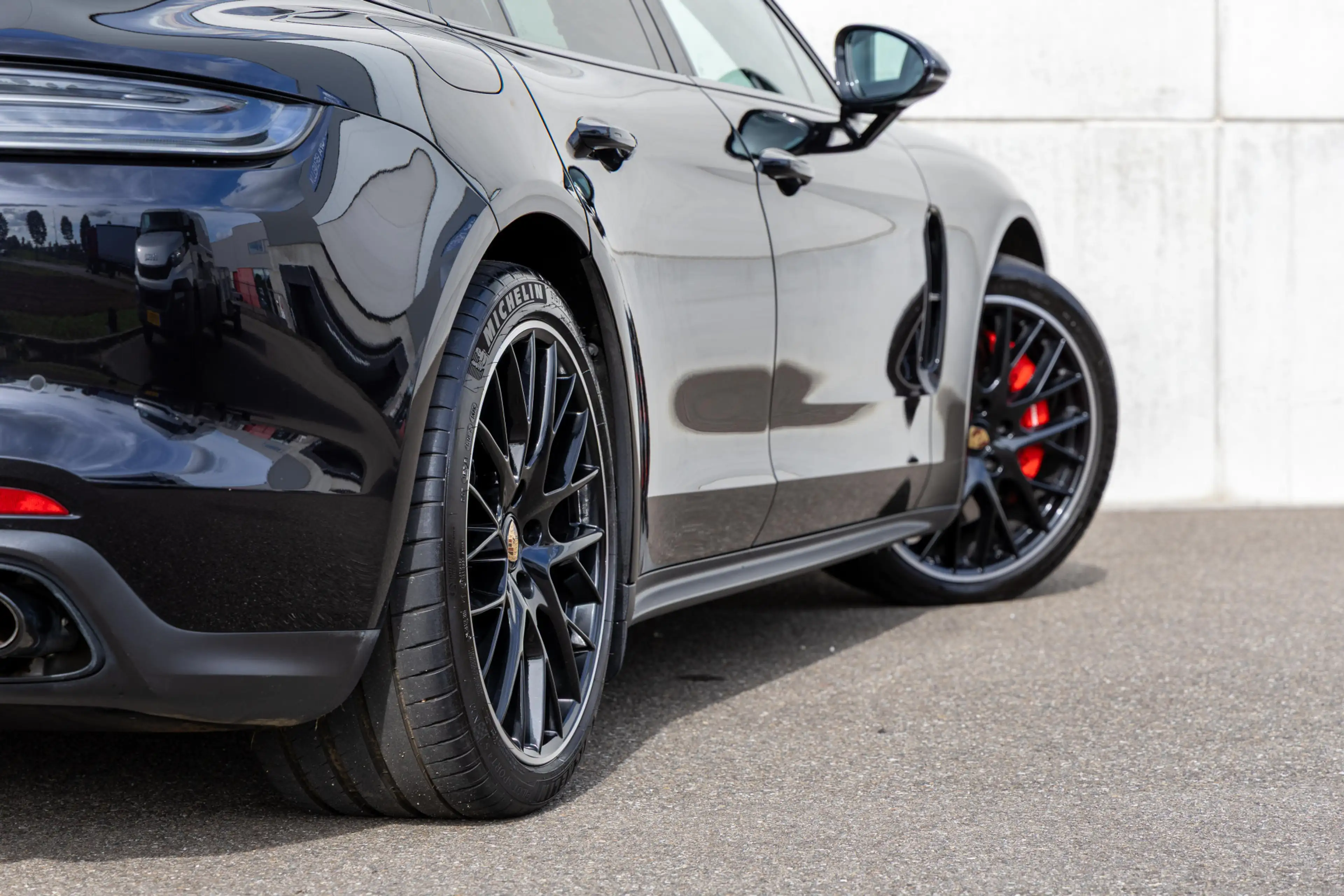 Porsche Panamera Sport Turismo 2.9 4 E-Hybrid Platinum Edition — photo 21