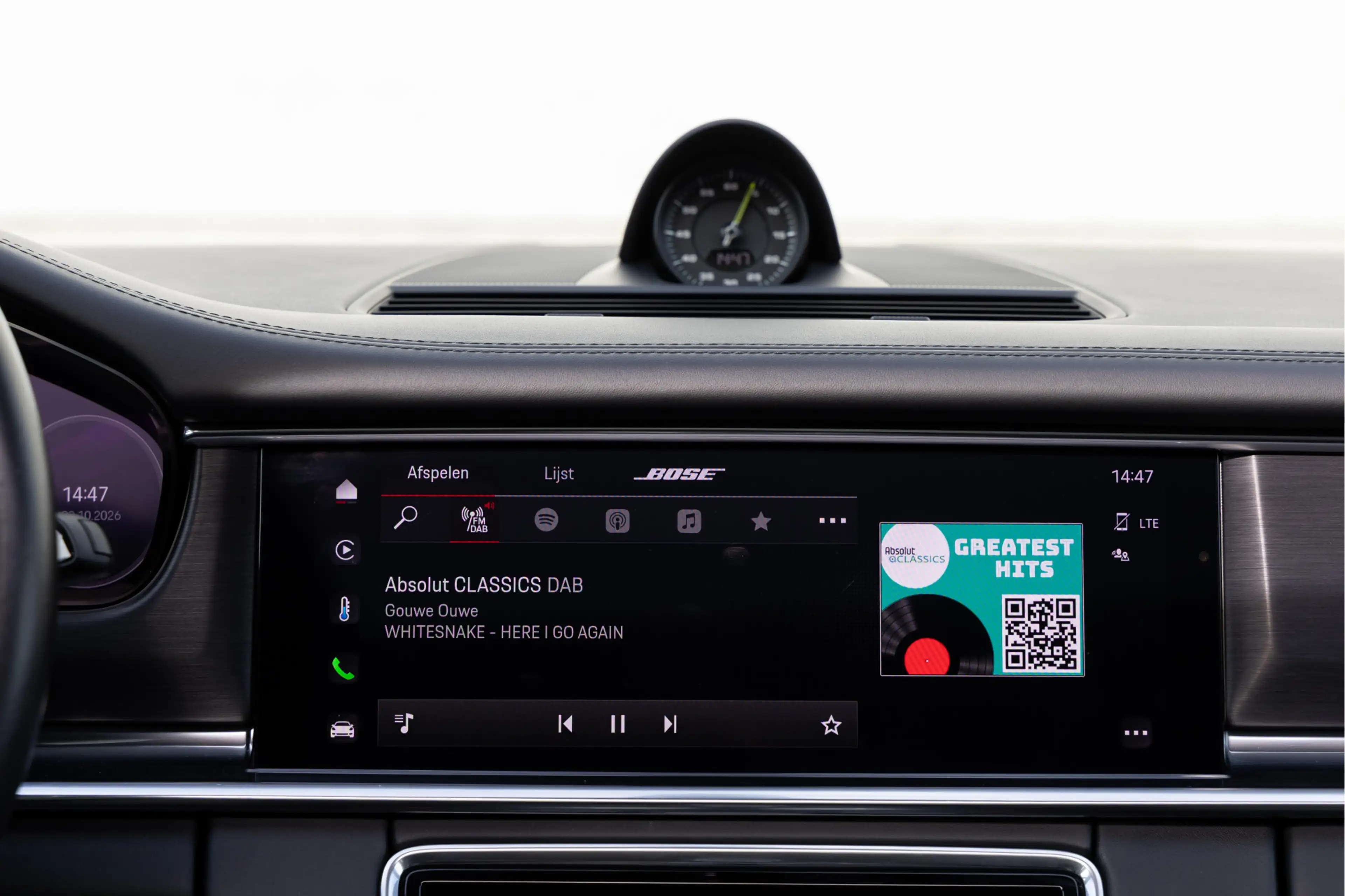 Porsche Panamera Sport Turismo 2.9 4 E-Hybrid Platinum Edition — photo 35