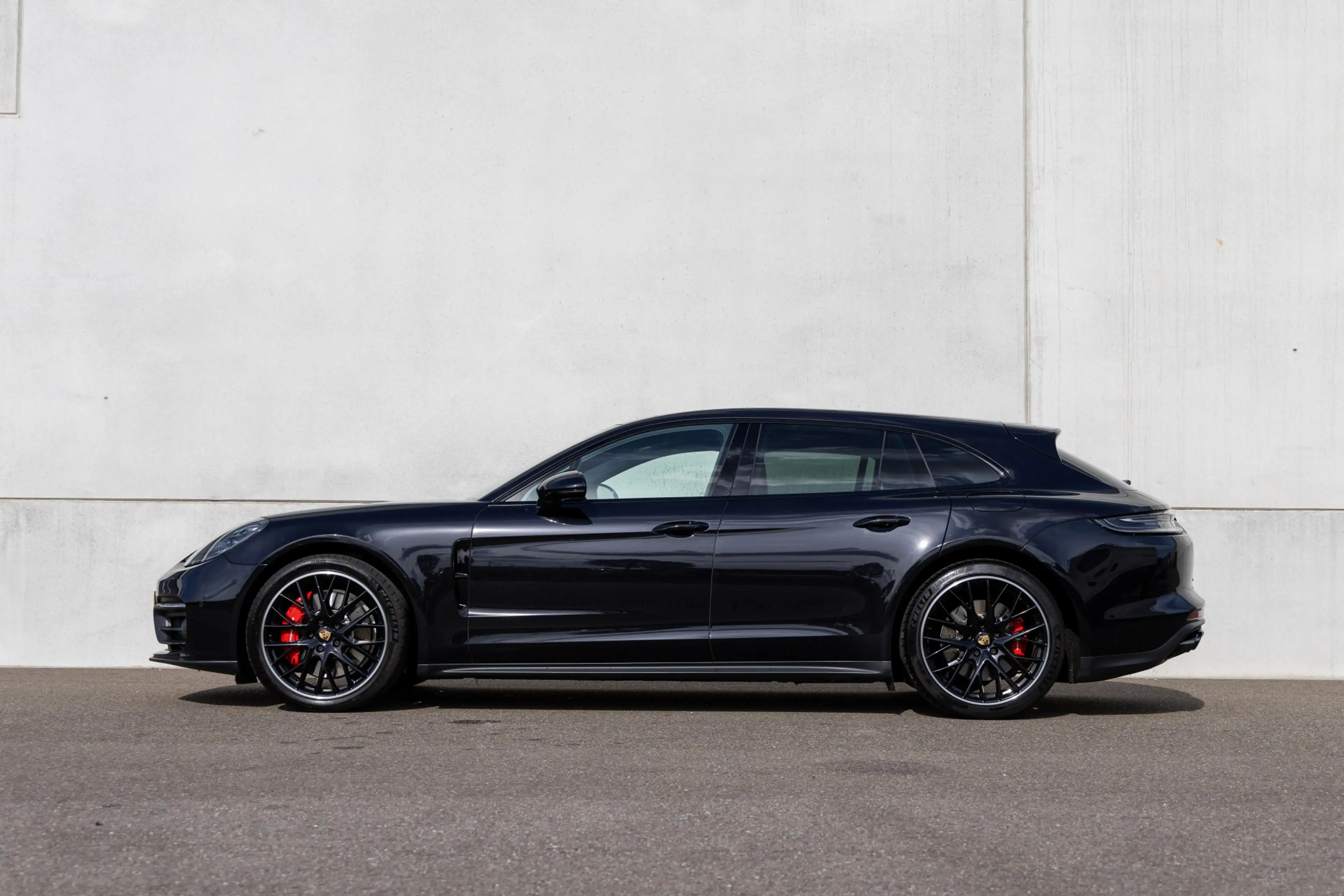 Porsche Panamera Sport Turismo 2.9 4 E-Hybrid Platinum Edition — photo 5