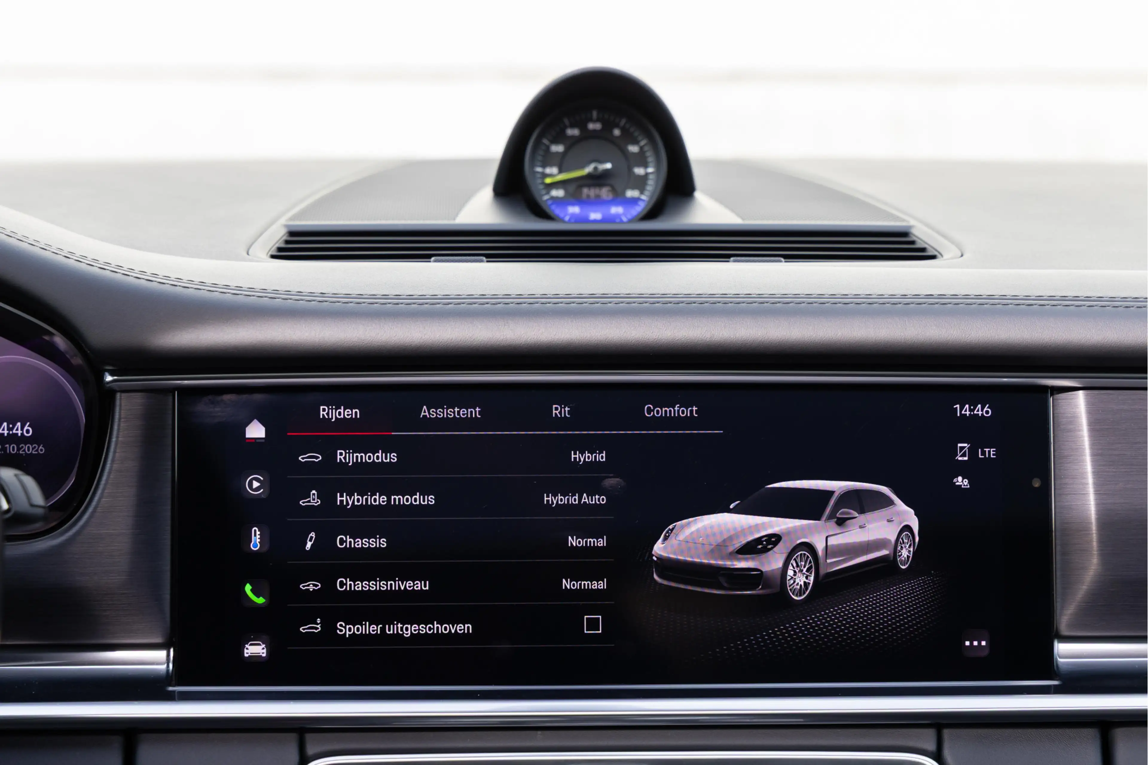 Porsche Panamera Sport Turismo 2.9 4 E-Hybrid Platinum Edition — photo 34