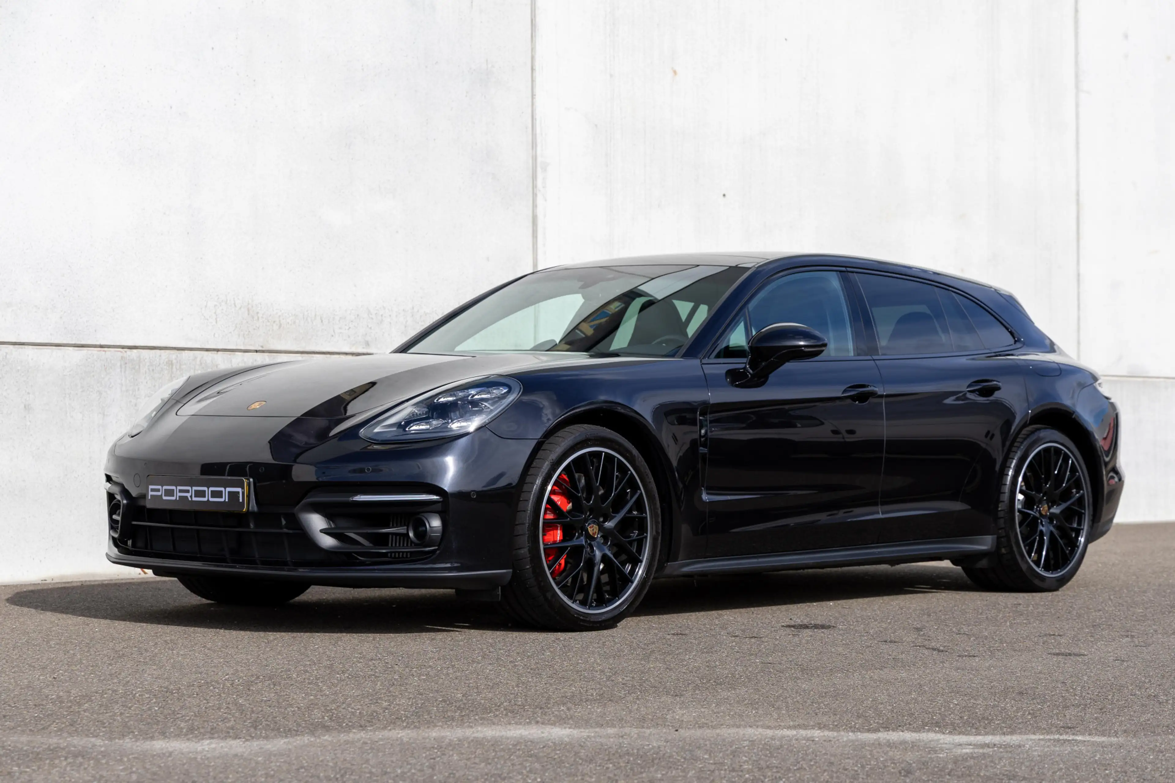 Porsche Panamera Sport Turismo 2.9 4 E-Hybrid Platinum Edition — photo 18