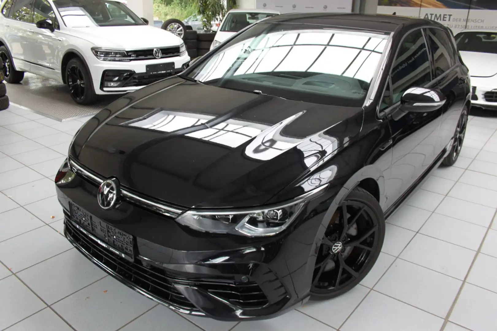 Volkswagen Golf VIII Lim./R/BLCKSTYLE/DSG/LEDER/RPERFPAKE/A Schwarz - 1
