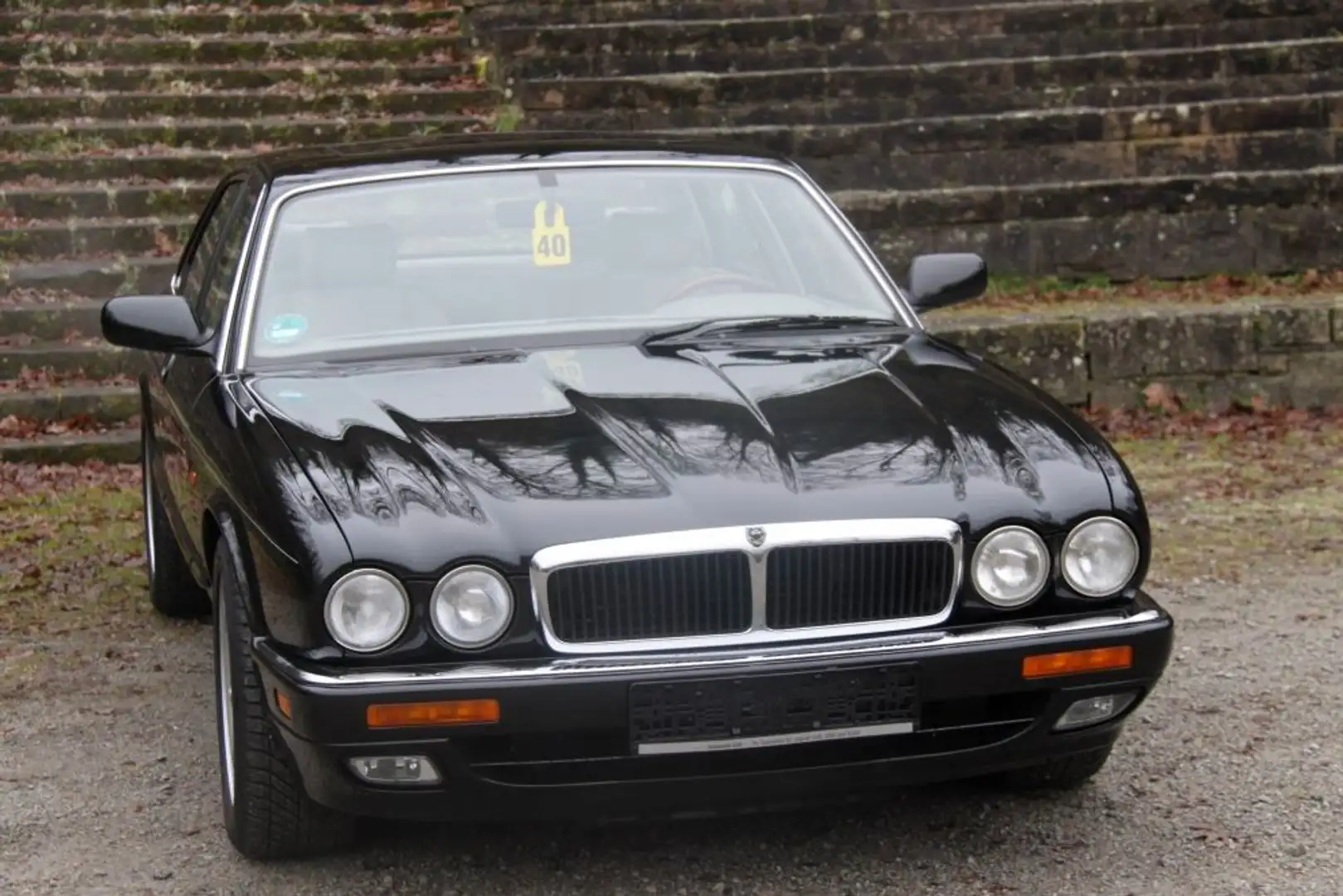 Jaguar XJ6 mit 3 Jahre Garantie Schwarz - 1