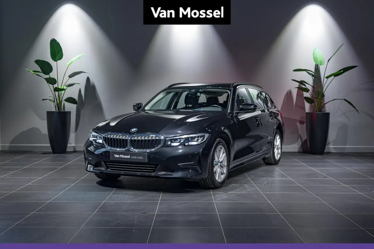 BMW 320 3-serie Touring 320d (140 kW) CAMERA HEAD-UP DIS