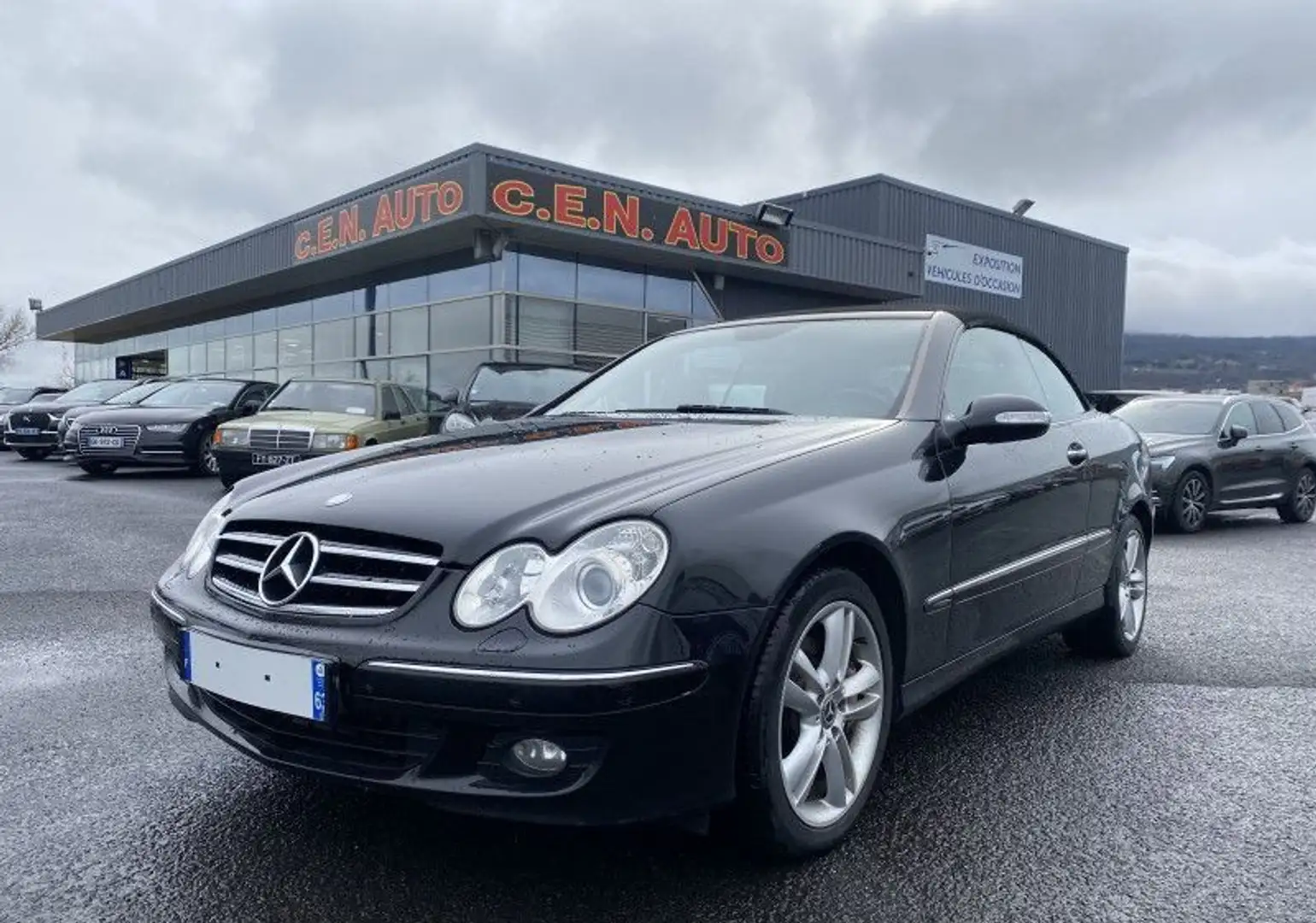 Mercedes-Benz CLK Classe Mercedes CABRIOLET 500 V8 AVANTGARDE 7GTRO Schwarz - 1