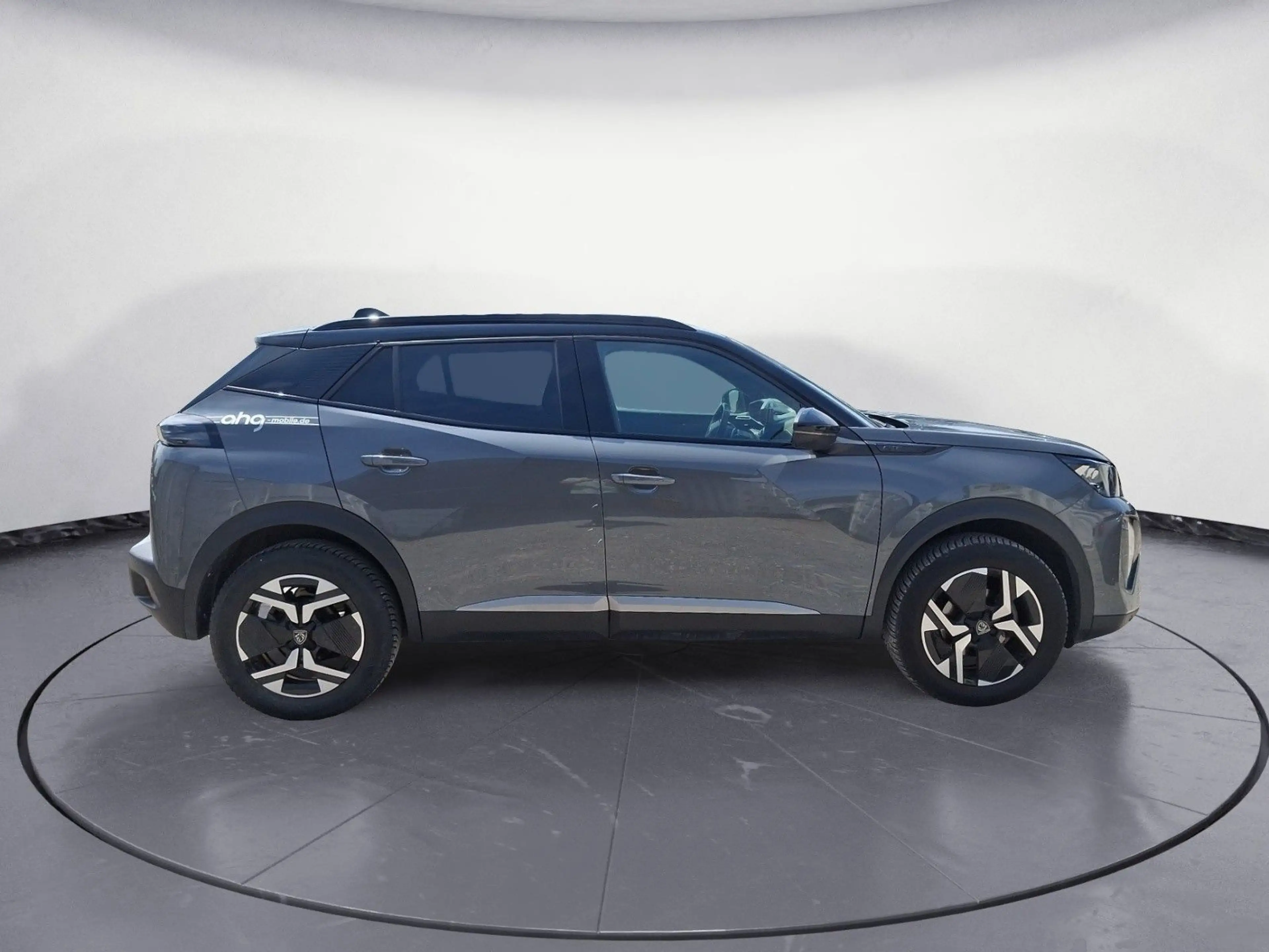 Peugeot 2008 PureTech 130 EAT8 GT Navi LEDBluetooth PDC — photo 7