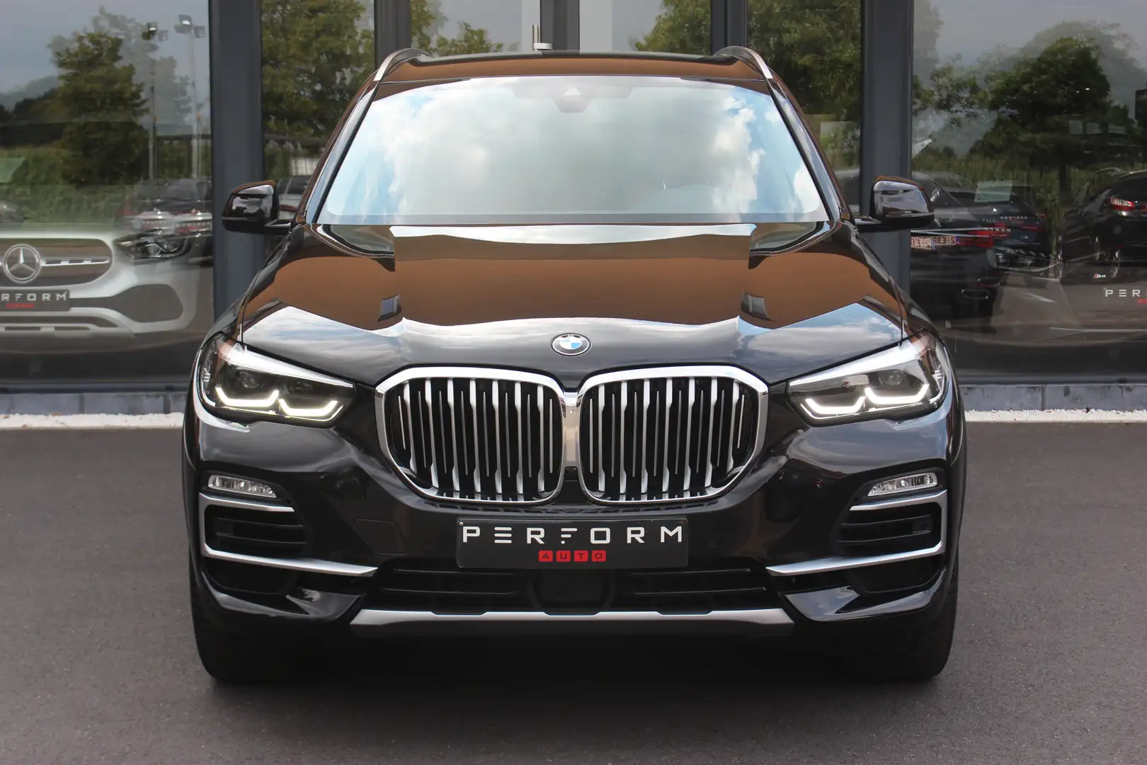 BMW X5 xDRIVE30d *CAM*CAR-PLAY*TREKHAAK* + 1J GARANTIE Negru - 2