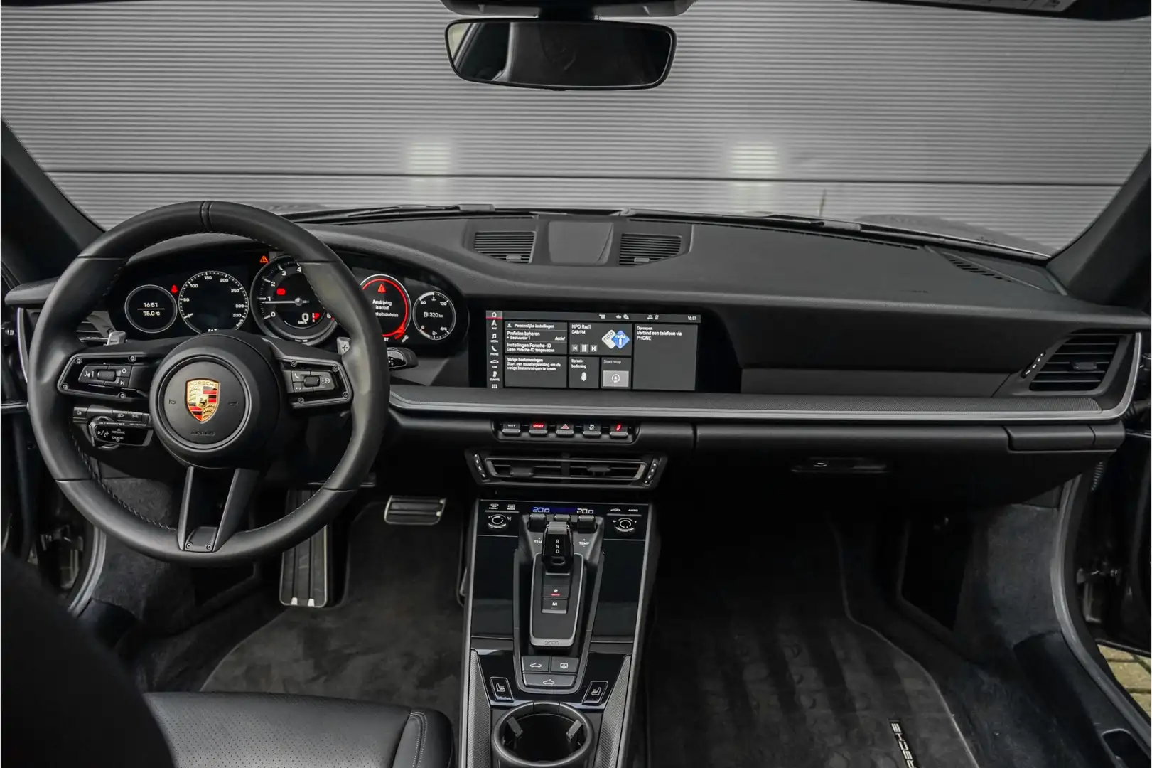 Porsche 992 3.0 Carrera S Pano Bose Sportuitlaat Aventurin Gru Vert - 2