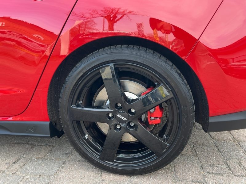 Hyundai i30 Fastback 2.0 T-GDI N Performance — photo 13