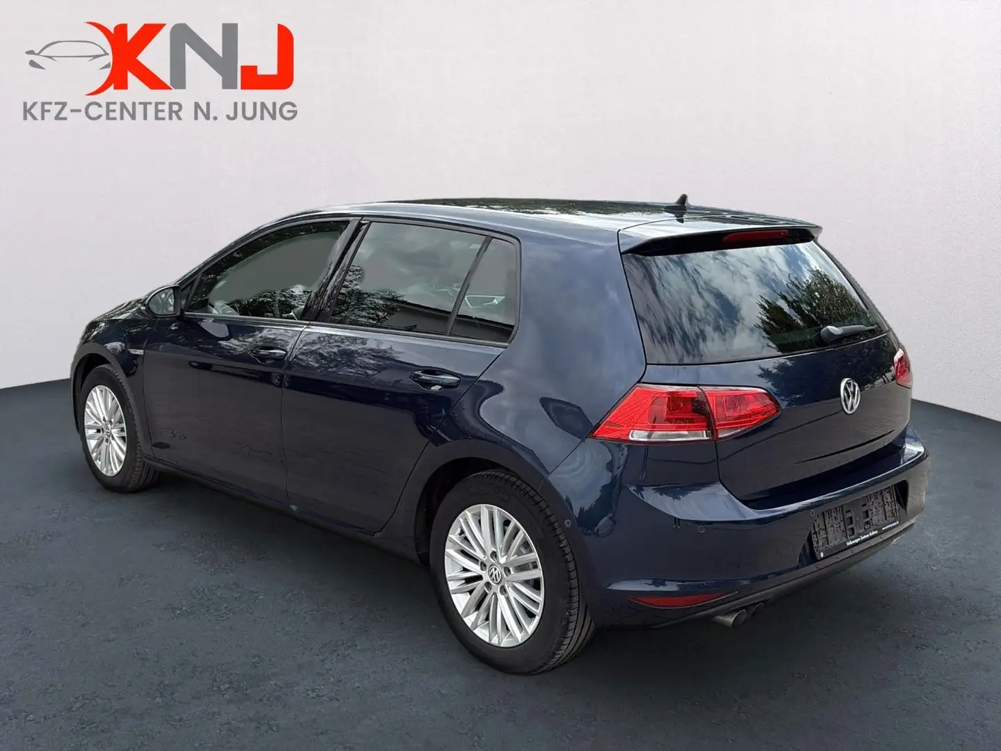Volkswagen Golf VII Lim. Cup BMT | Sondermodell Bleu - 2