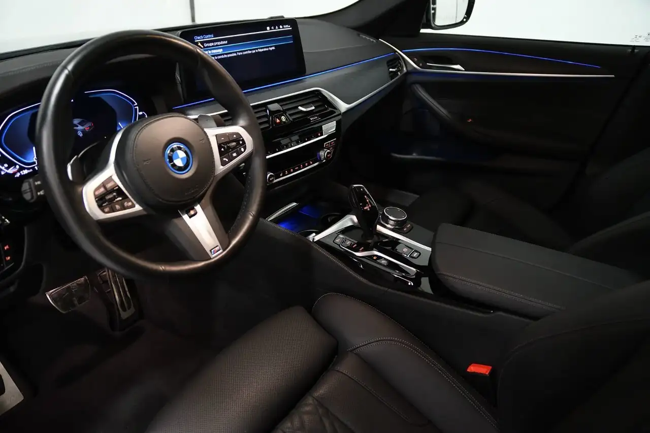 BMW 5 Series photo BMW 5 Series