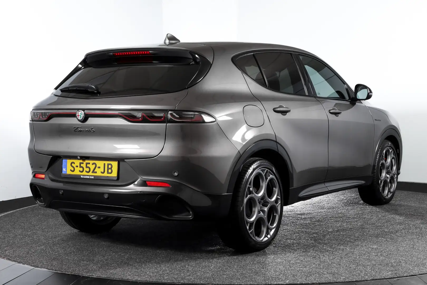 Alfa Romeo Tonale 1.5T Hybrid Veloce - Automaat Orig. NL | Dig. Cock Grijs - 2