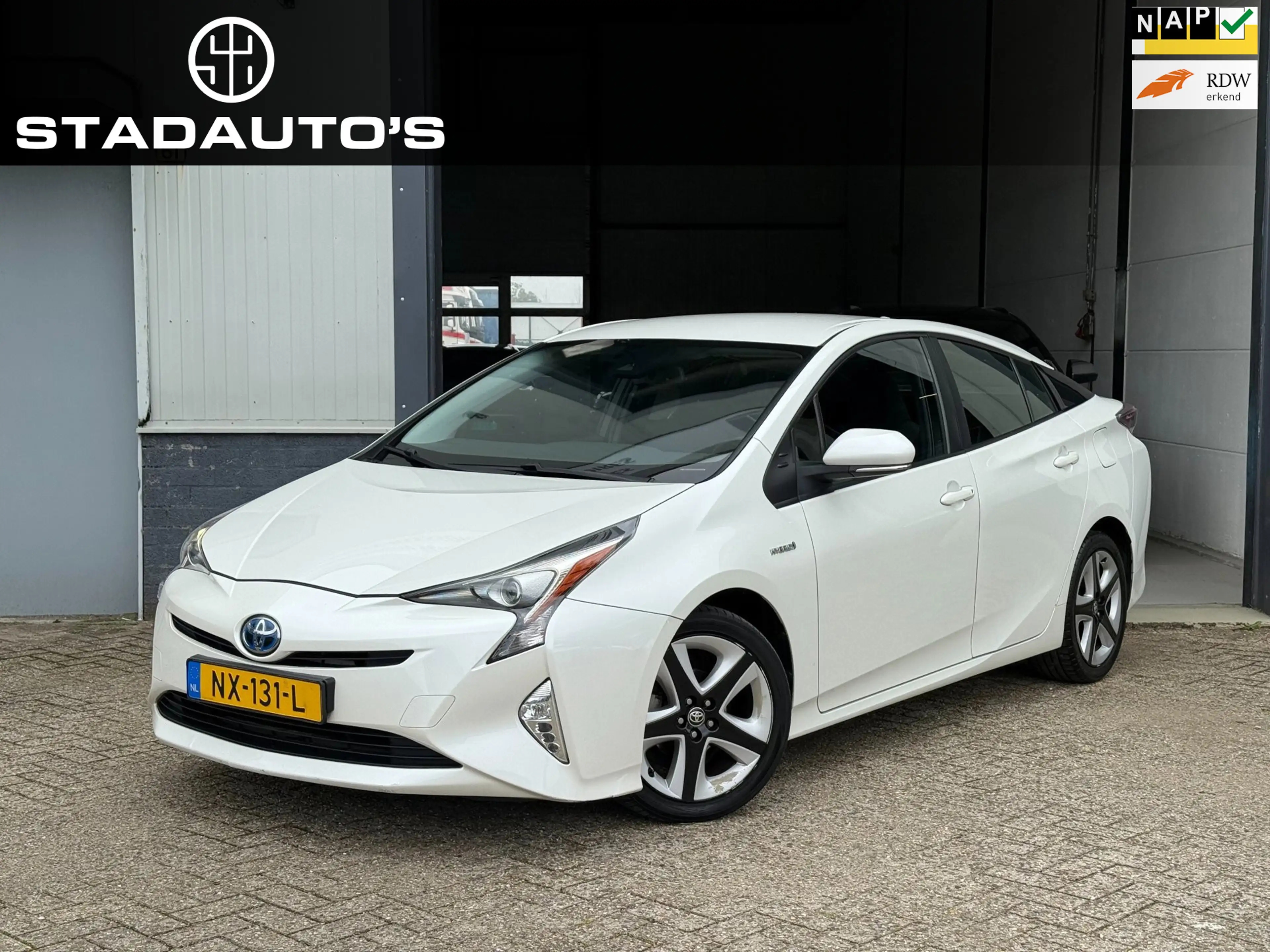 Toyota Prius 1.8 Dynamic Full Hybrid Camera Dealer OH NAP!