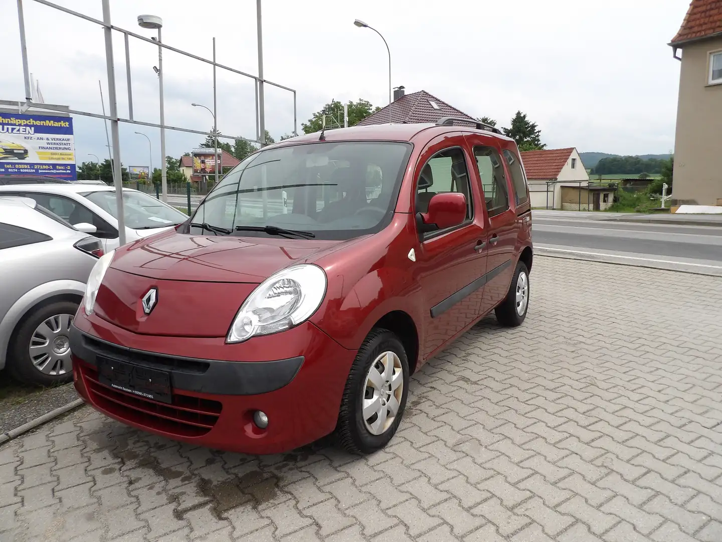 Renault Kangoo Happy Family, Klima, 5-Sitzer, HU-AU NEU Rosso - 1