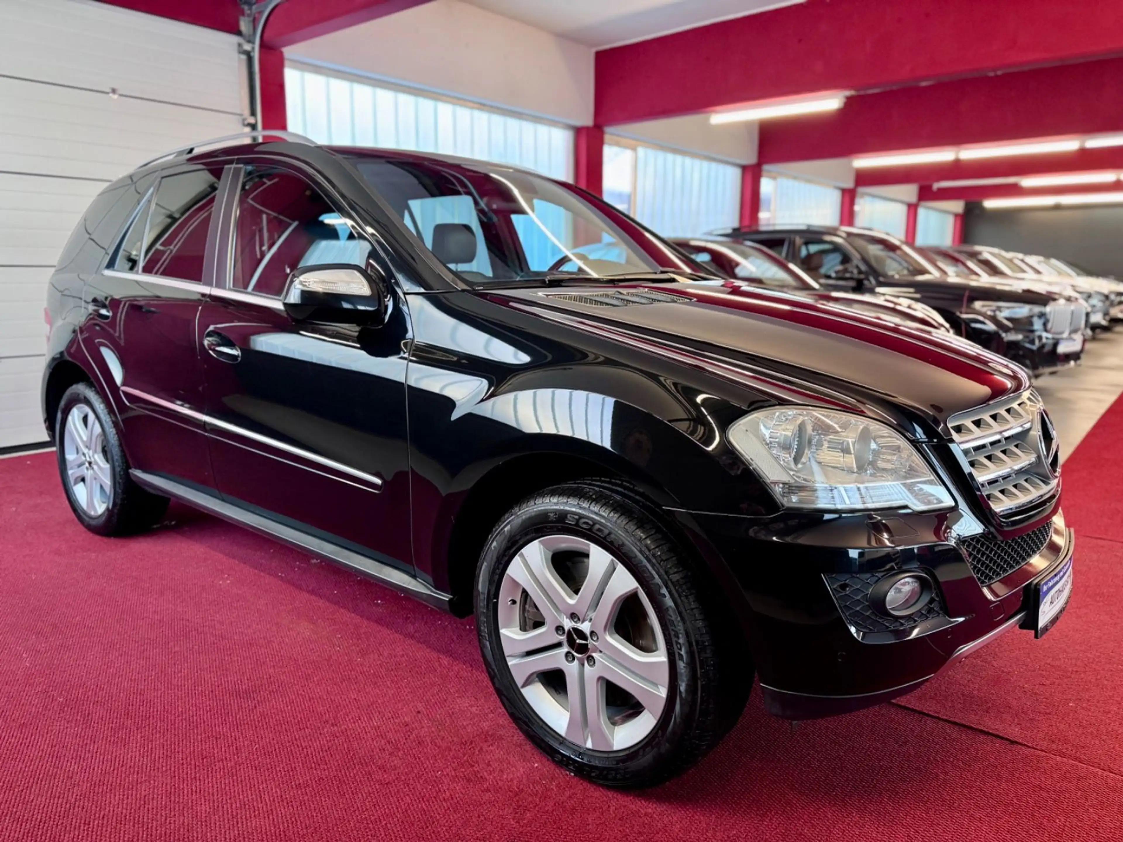 Mercedes-Benz ML 500 Sportpaket Airmatic Kamera BiXenon Memory — photo 2