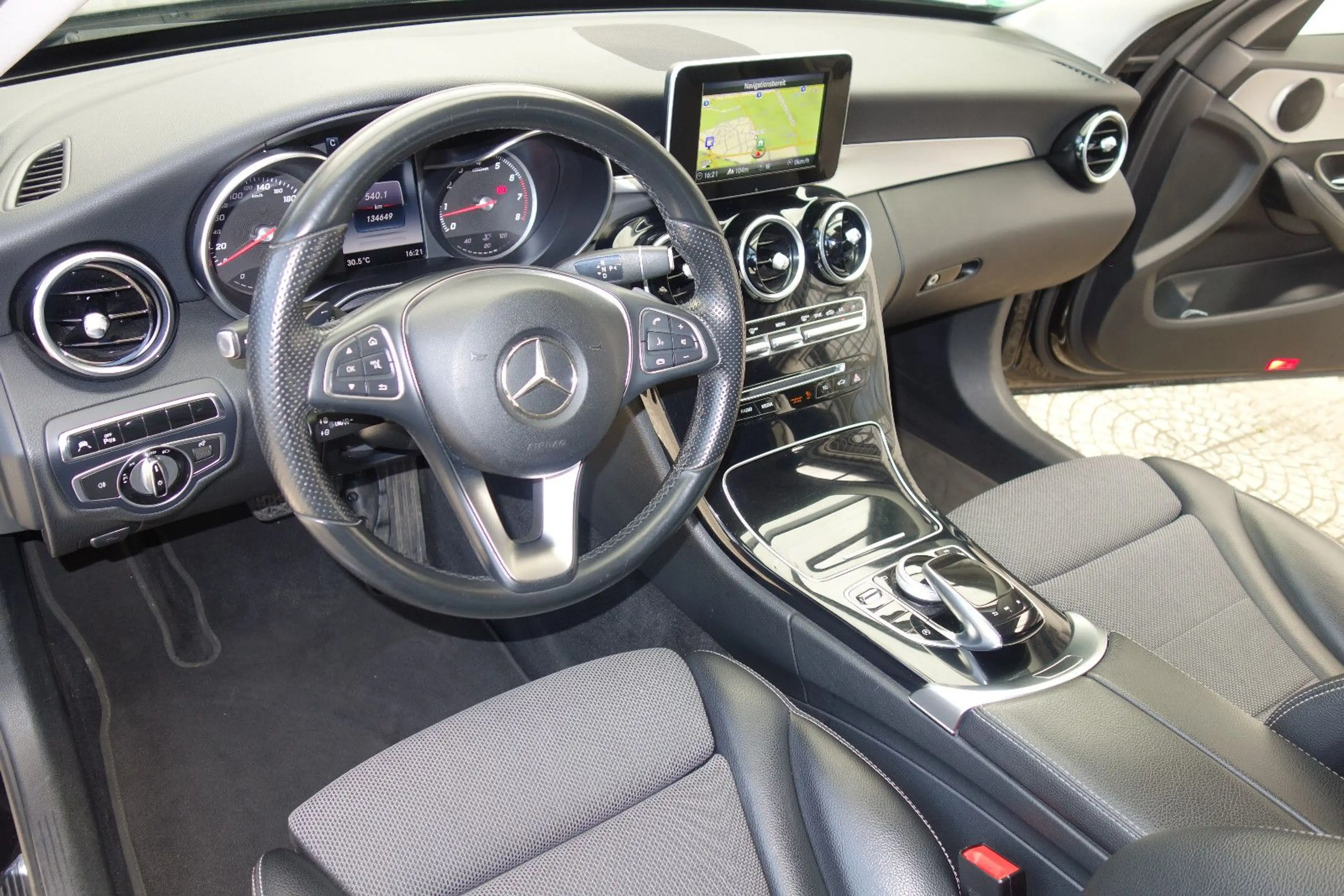 Mercedes-Benz C 180 C T-Modell C 180 CGI T/Automatik — photo 3