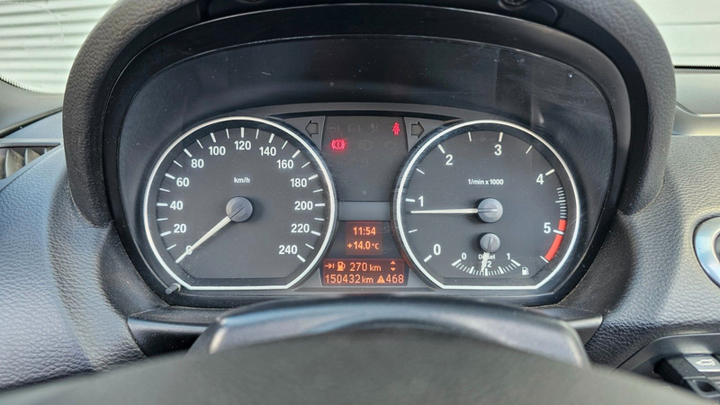 BMW 118 d Cabrio Leder Shzg Klima PDC Alu — photo 2