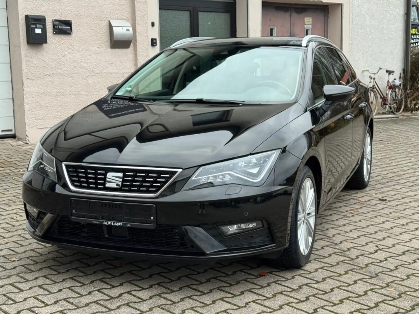 SEAT Leon ST Xcellence LED EURO 6 ANDROID 2.HAND Schwarz - 2