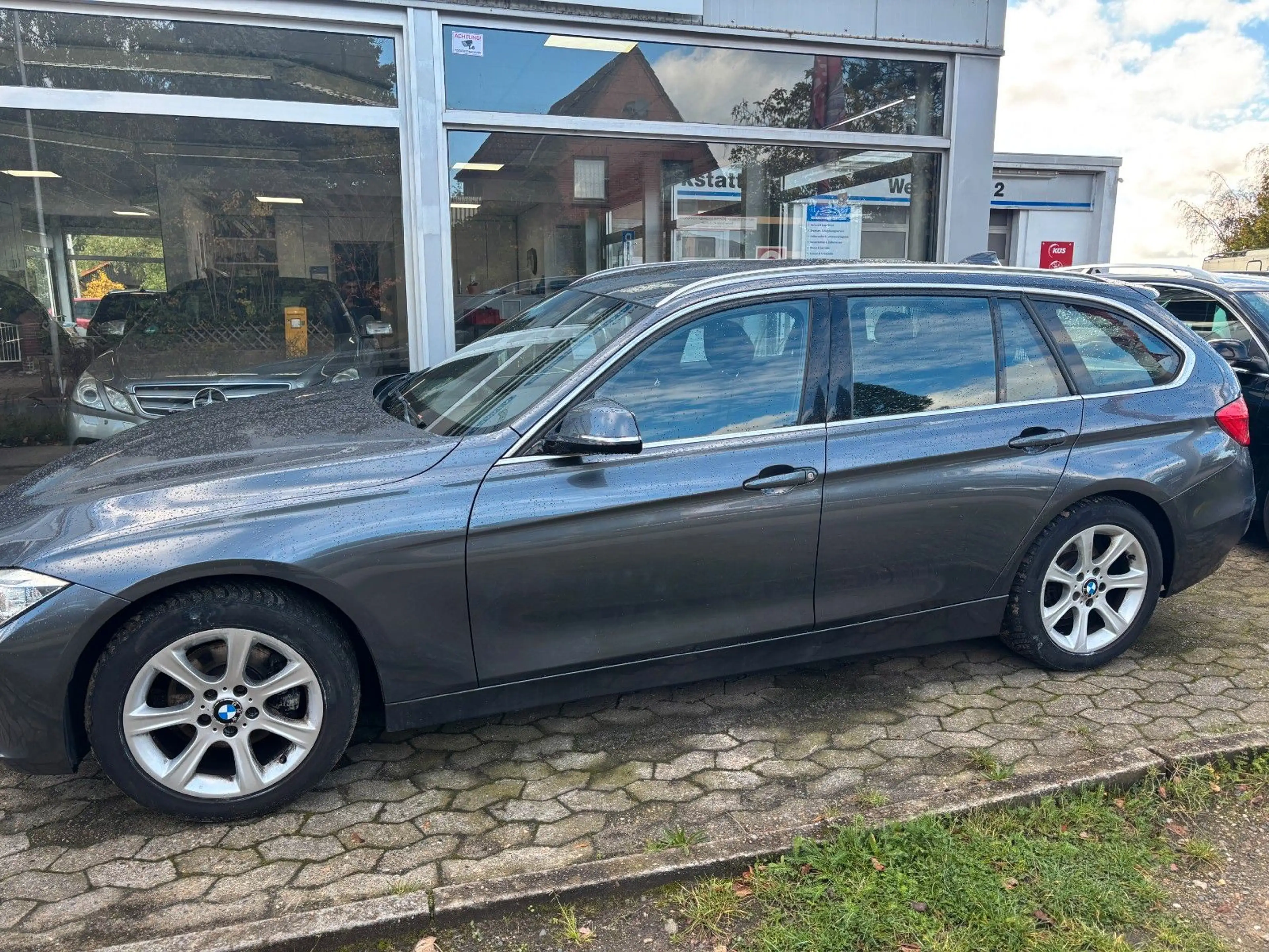 BMW 320 d, 3 Touring Automatik! — photo 3