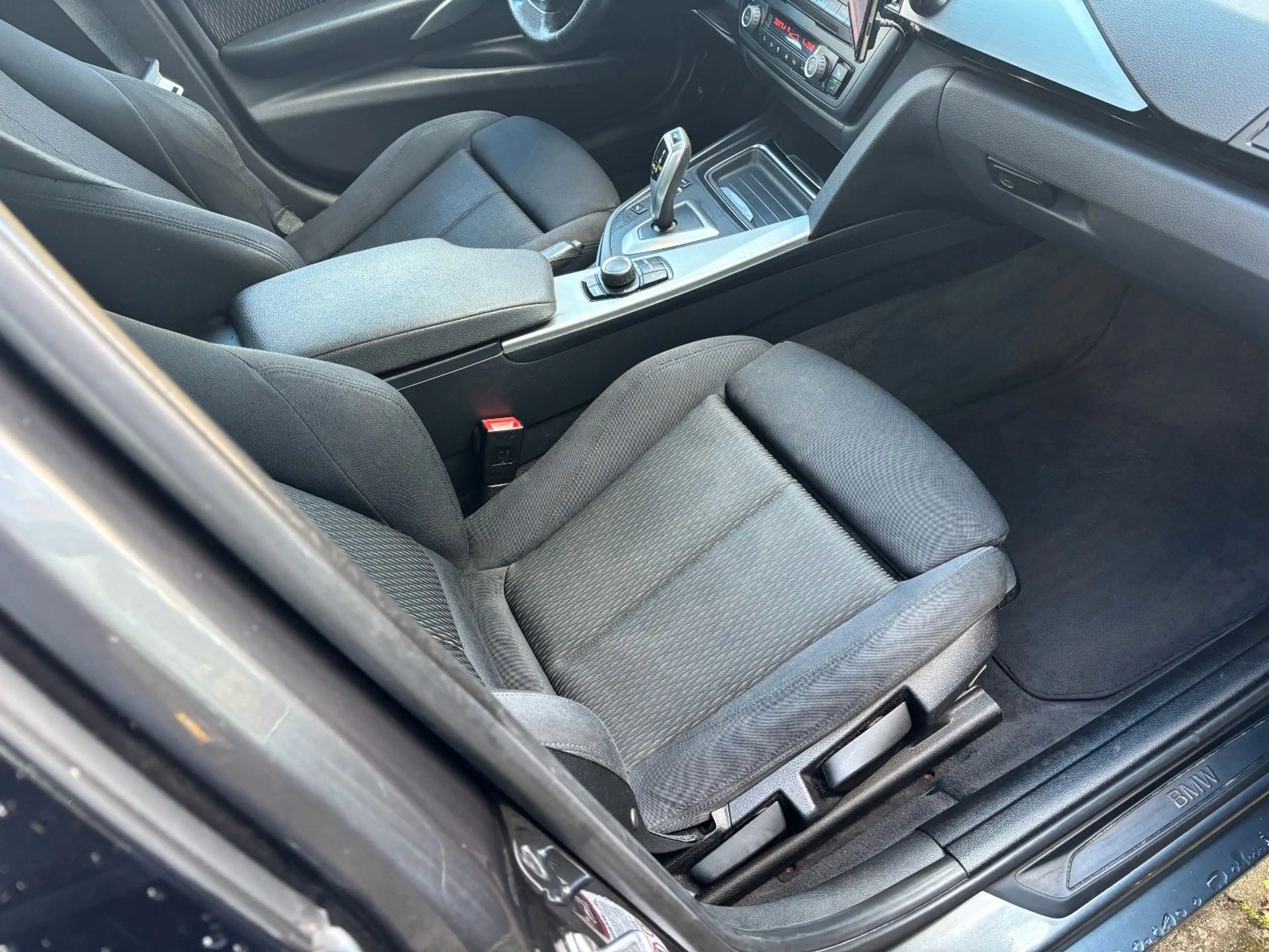 BMW 320 d, 3 Touring Automatik! — photo 12