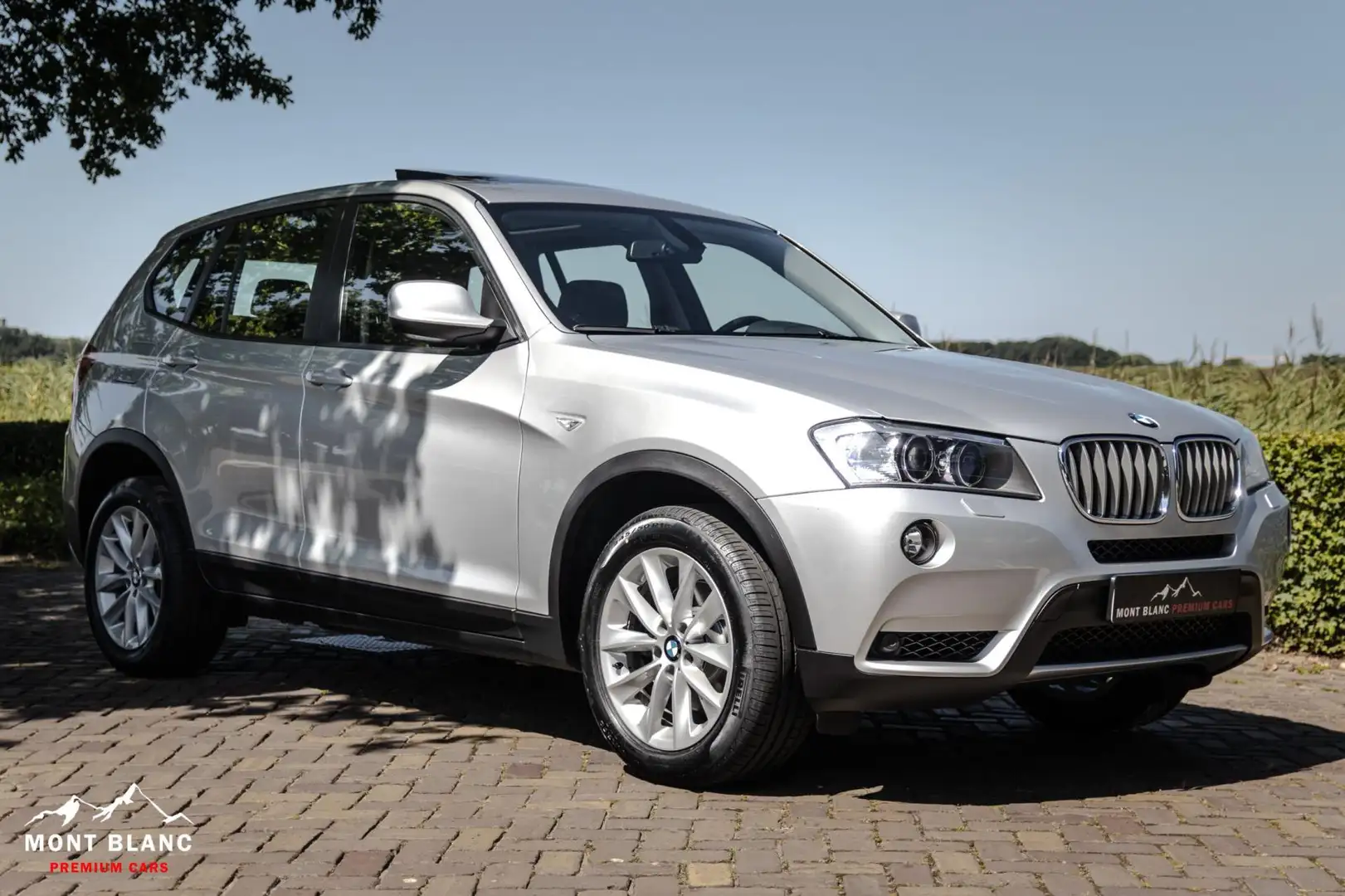 BMW X3 XDrive35i||Pano.|Dealer ond.|€29.748,- Ex BTW| Zilver - 1