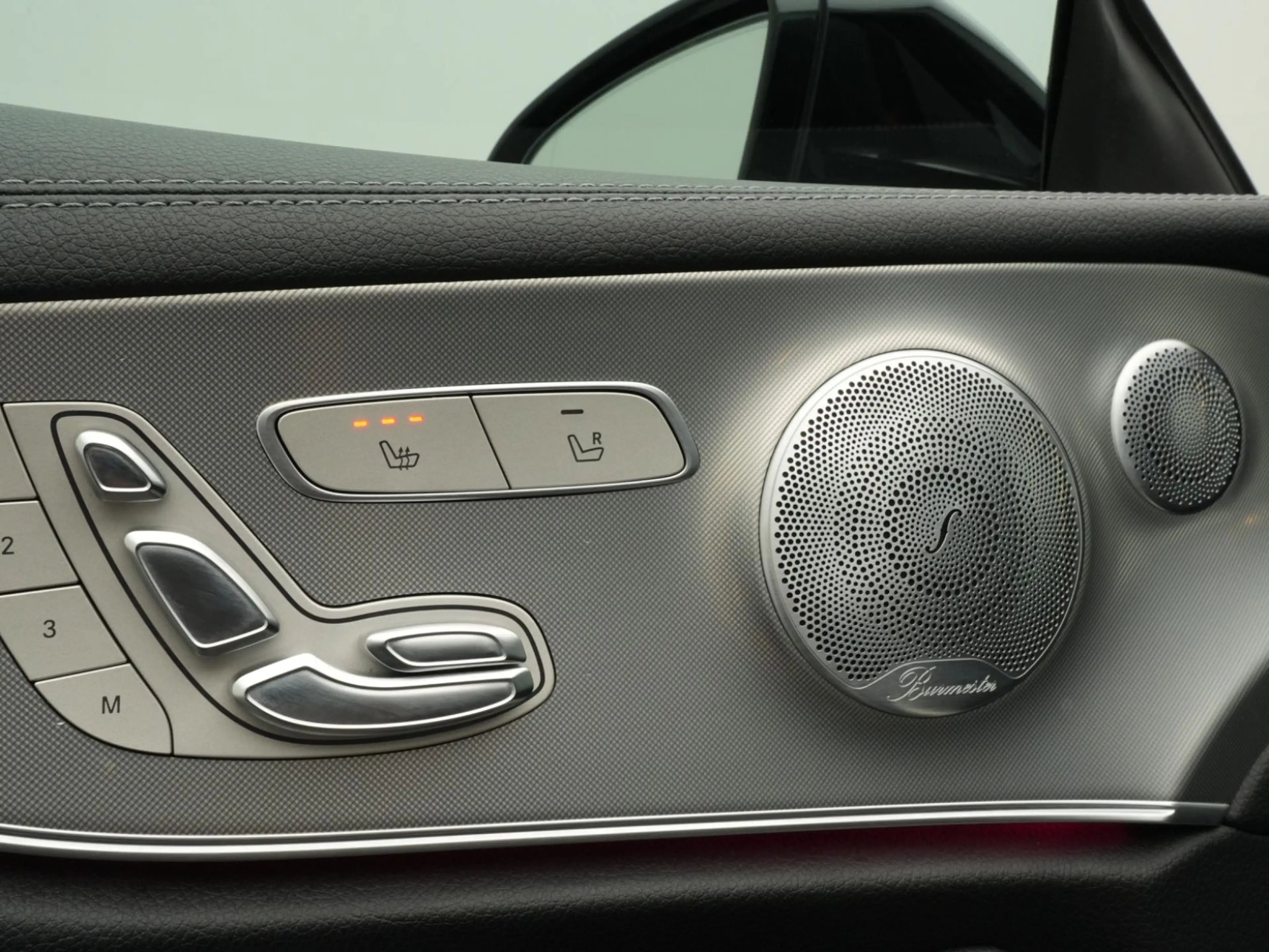 Mercedes-Benz E 350 Coupe AMG Line NIGHT+BURMESTER+PANODACH — photo 9