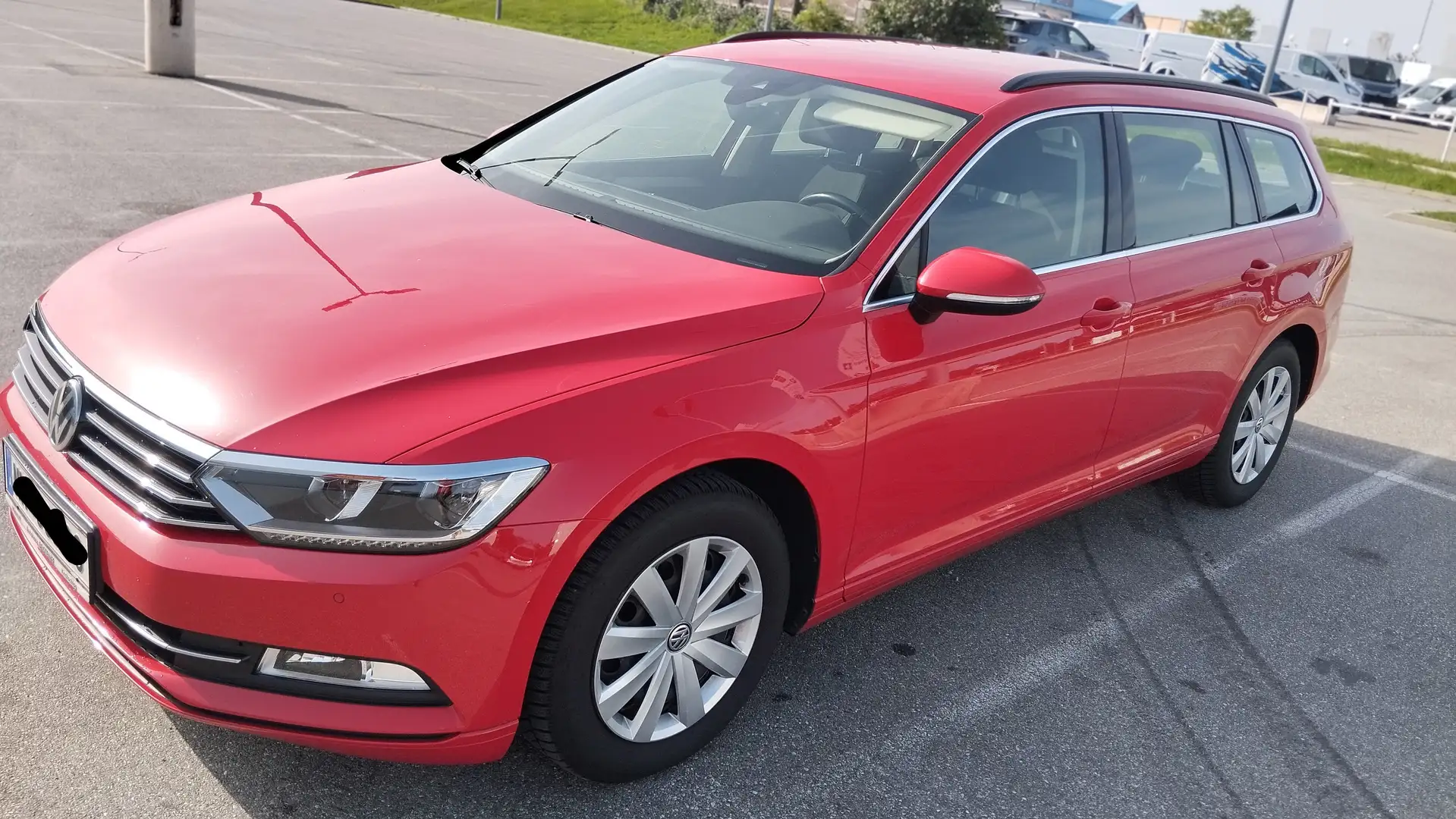 Volkswagen Passat Variant Passat+Variant+Comfortline+1,6+TDI+Comfortline Rot - 2