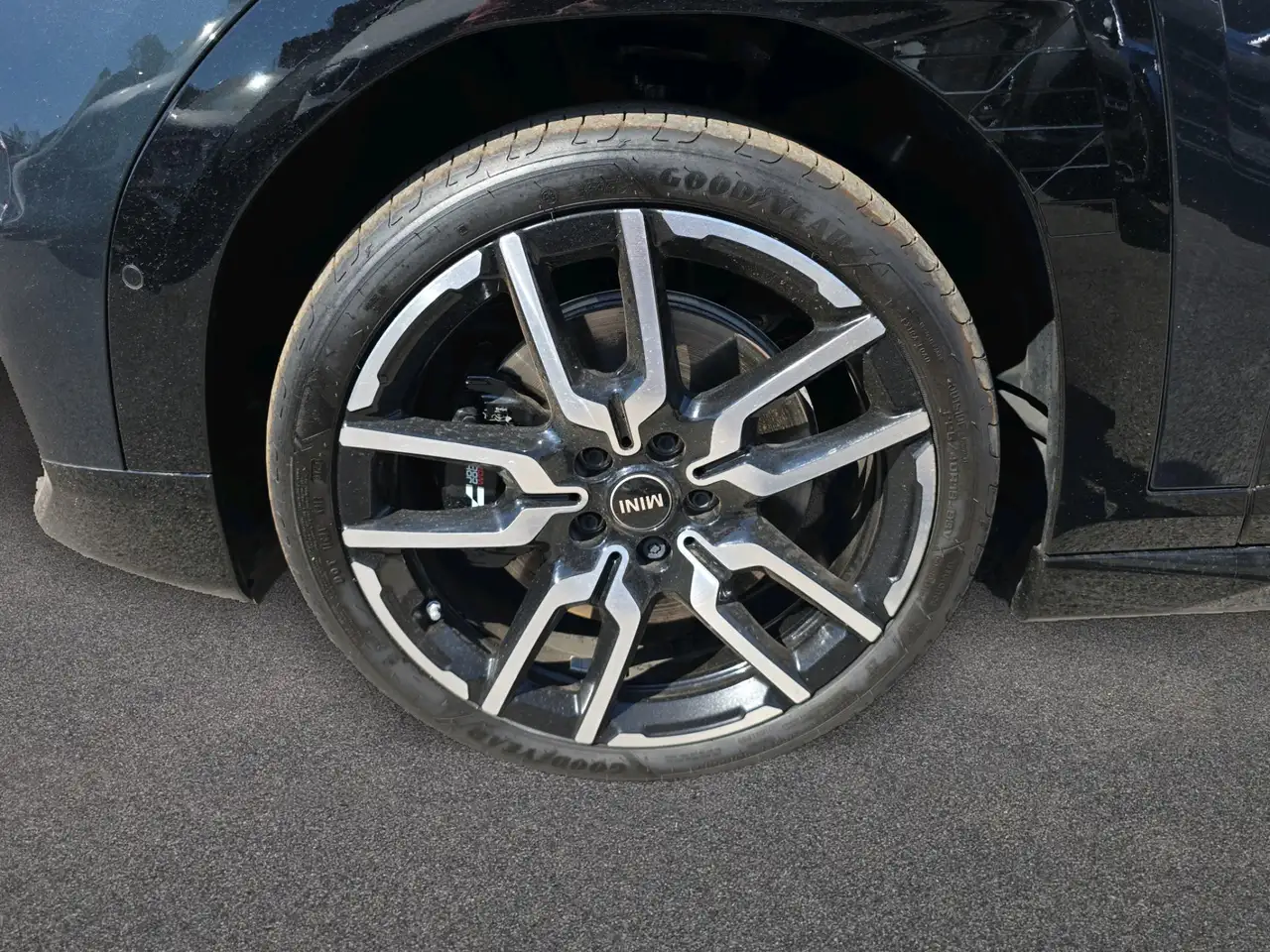 MINI Aceman John Cooper Works, миниатюра 7