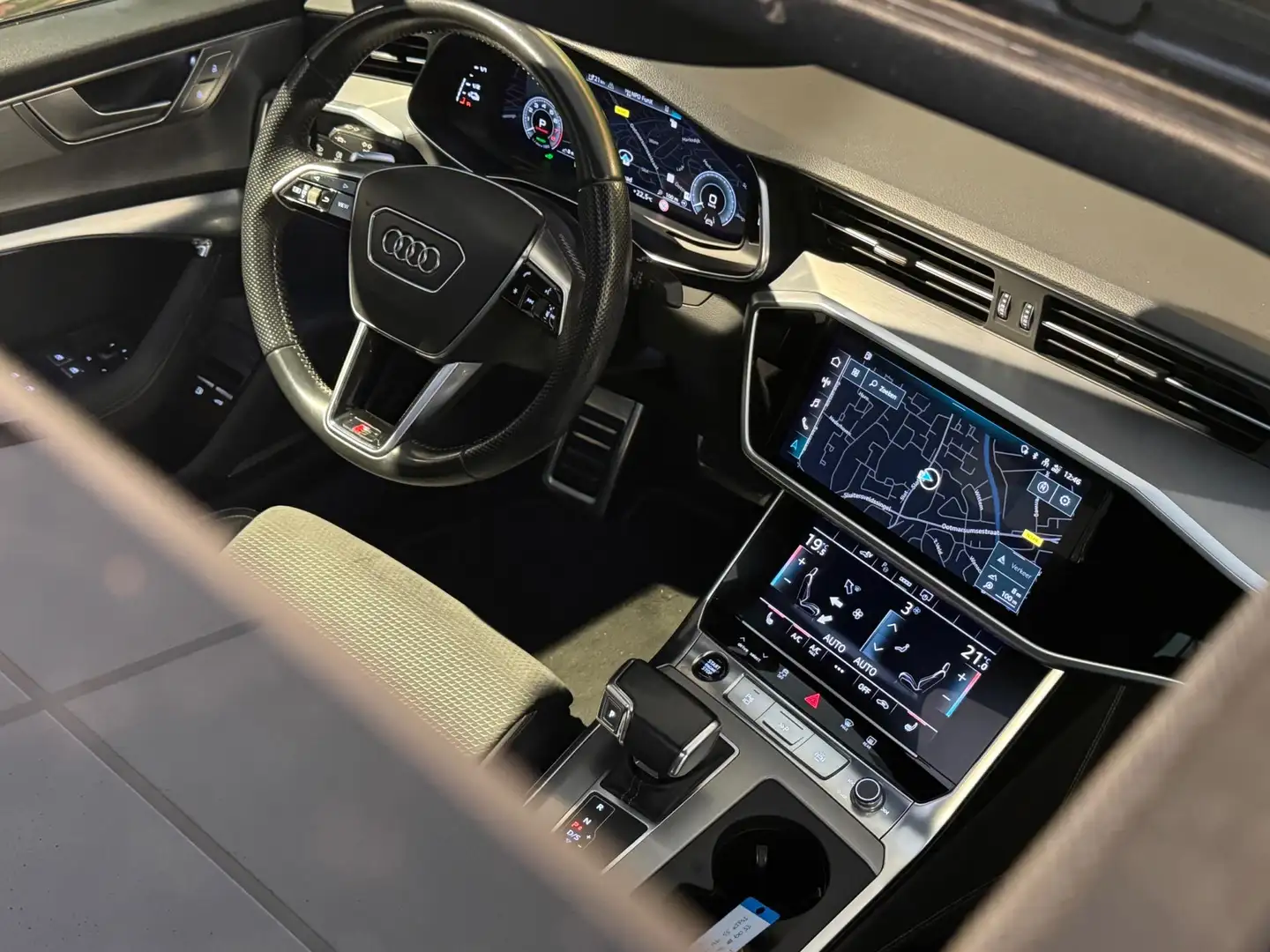 Audi A6 Limousine 55 TFSI e QUATTRO Competition 3x S-LINE Schwarz - 2