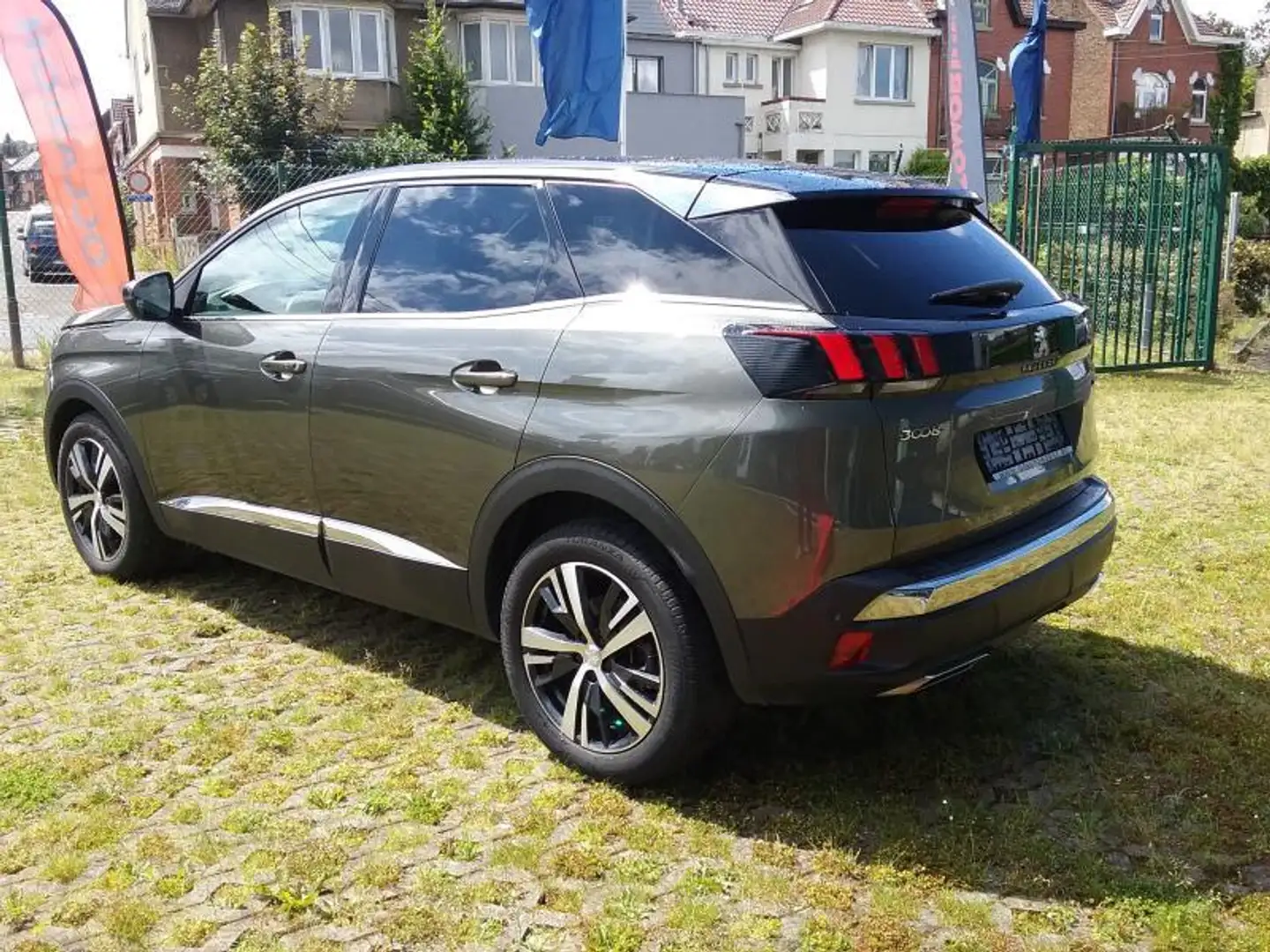 Peugeot 3008 GT LINE Grijs - 2