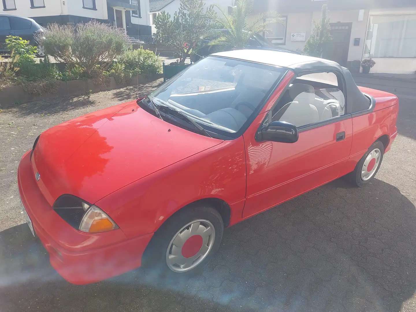 Suzuki Swift Rood - 2