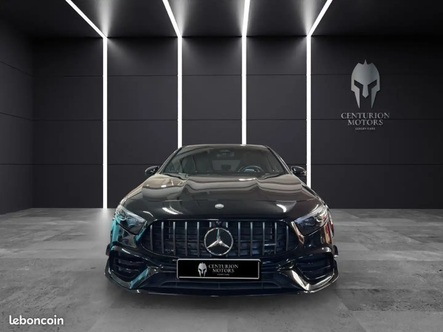 Mercedes-Benz A 45 AMG Mercedes 45s AMG 2.0 421cv 4matic %2B Schwarz - 2