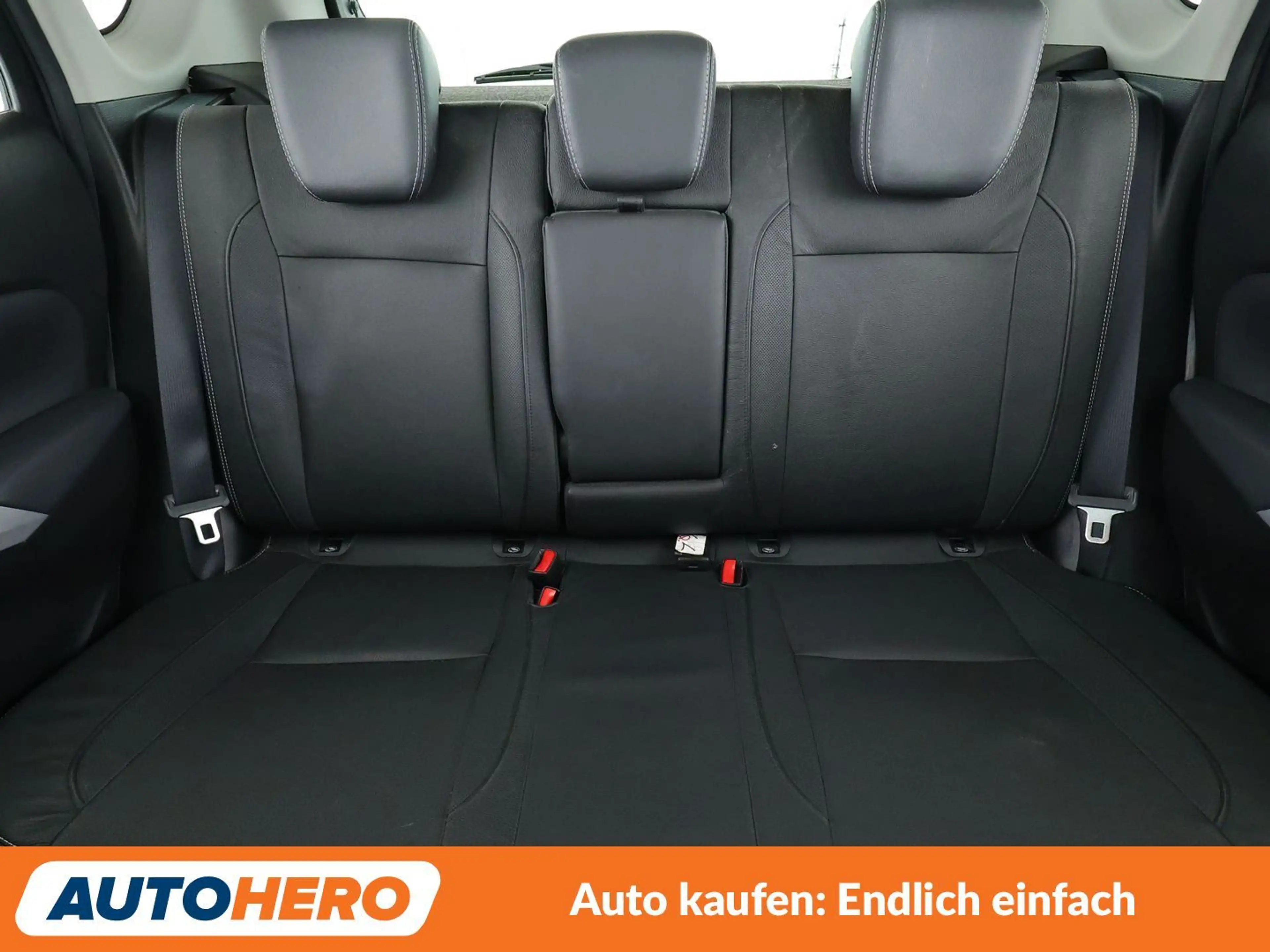 Suzuki SX4 S-Cross 1.4 BoosterJet Mild-Hybrid Comfort+ 4x4*NAVI*ACC* — photo 15