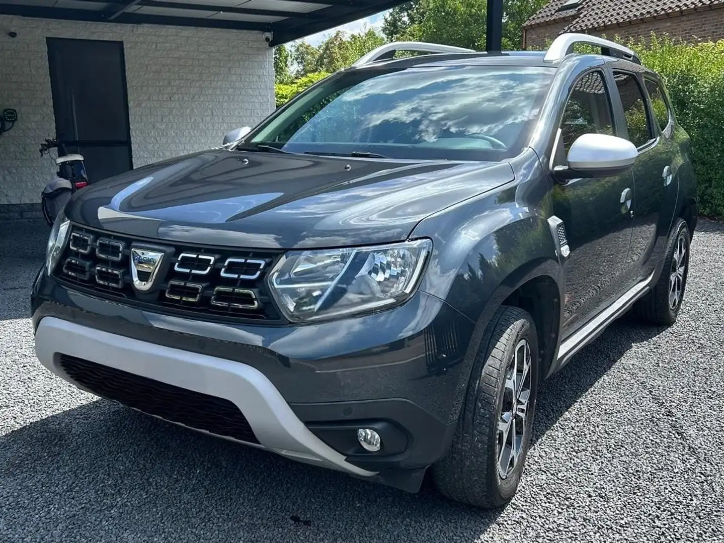 Dacia Duster Duster TCe 100 2WD Prestige Grijs - 1