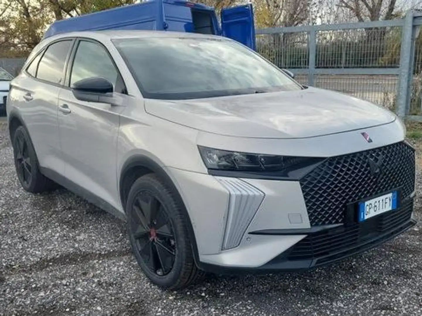 DS Automobiles DS 7 1.5 bluehdi Performance Line 130cv - GP611FY Argent - 2