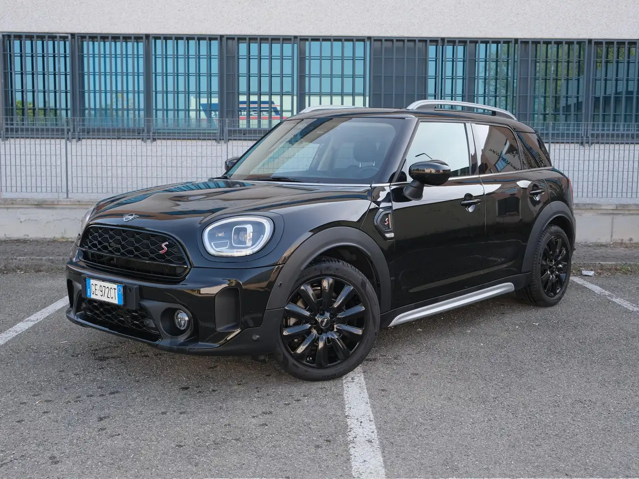 MINI Cooper SD Countryman Mini Countryman F60 2020 2.0 Essential auto — photo 1 of 14
