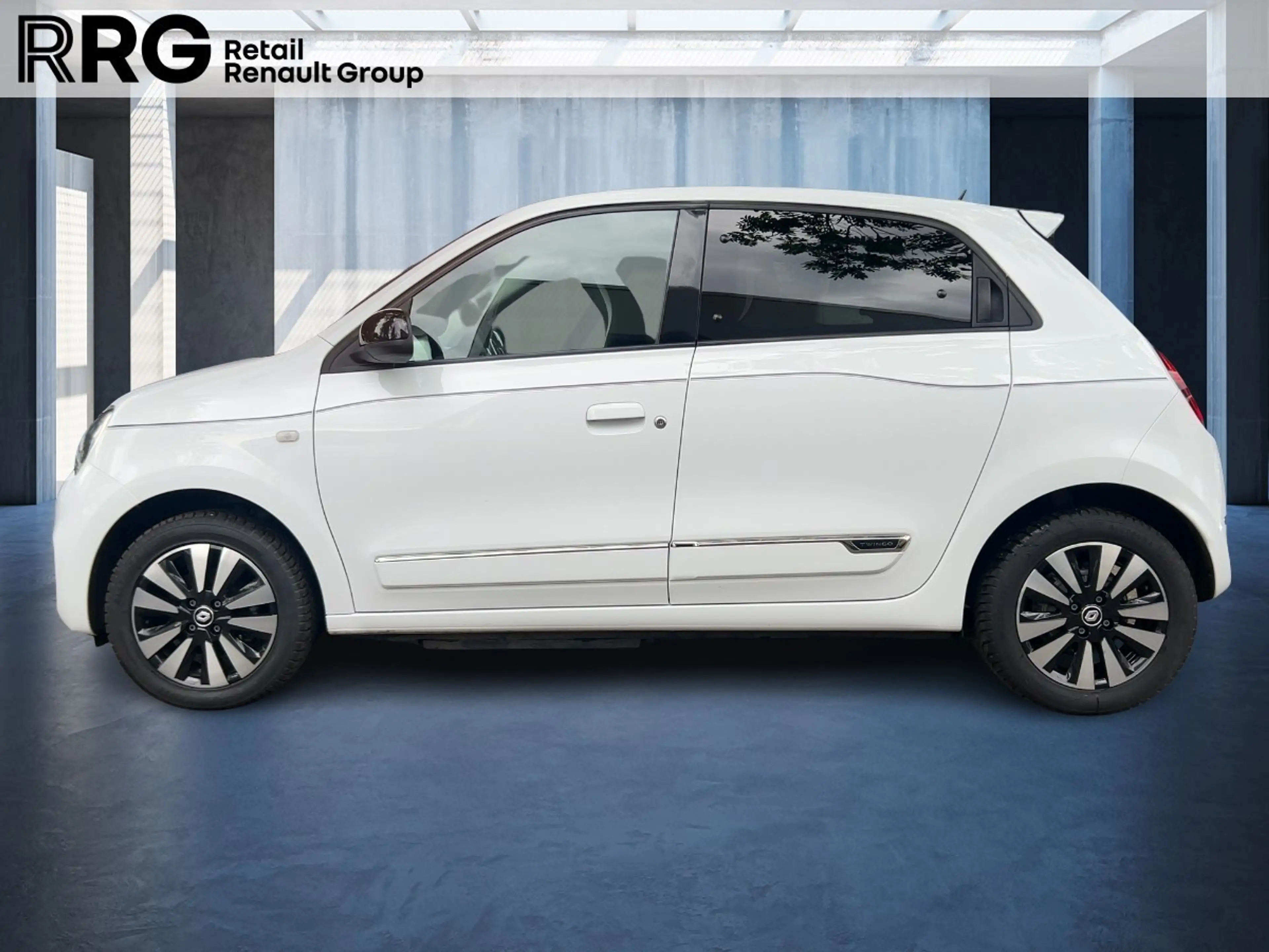 Renault Twingo E-TECH Techno — photo 2